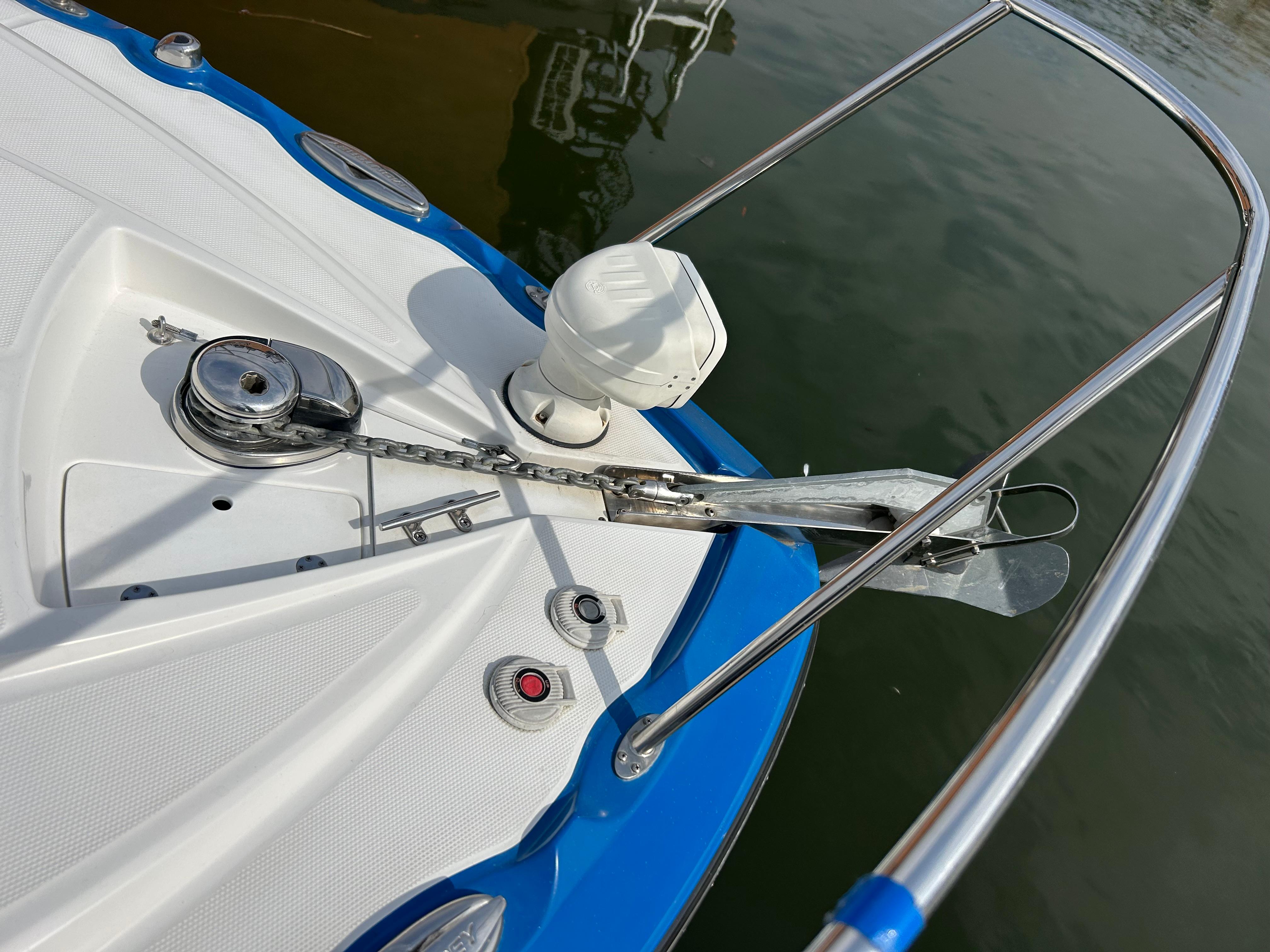 2019-monterey-295-sport-yacht-power-9718179-20250318063501340-1_XLARGE