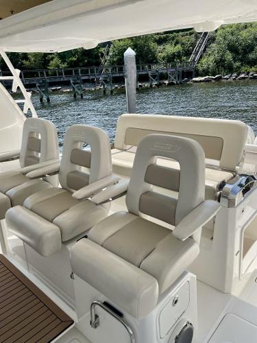42' Boston Whaler, Listing Number 100915830, - Photo No. 17