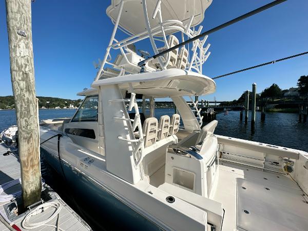 42' Boston Whaler, Listing Number 100915830, Image No. 10