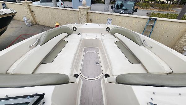 26' Sea Ray, Listing Number 100913571, - Photo No. 9
