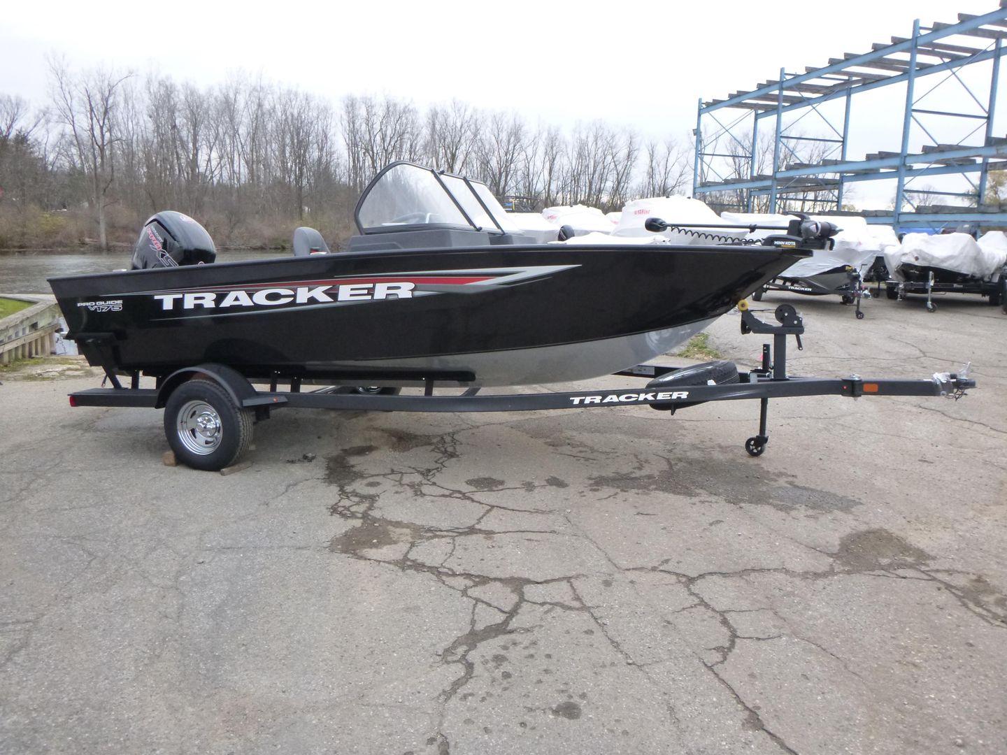 2025 Tracker Pro Guide V-175 WT Gallery