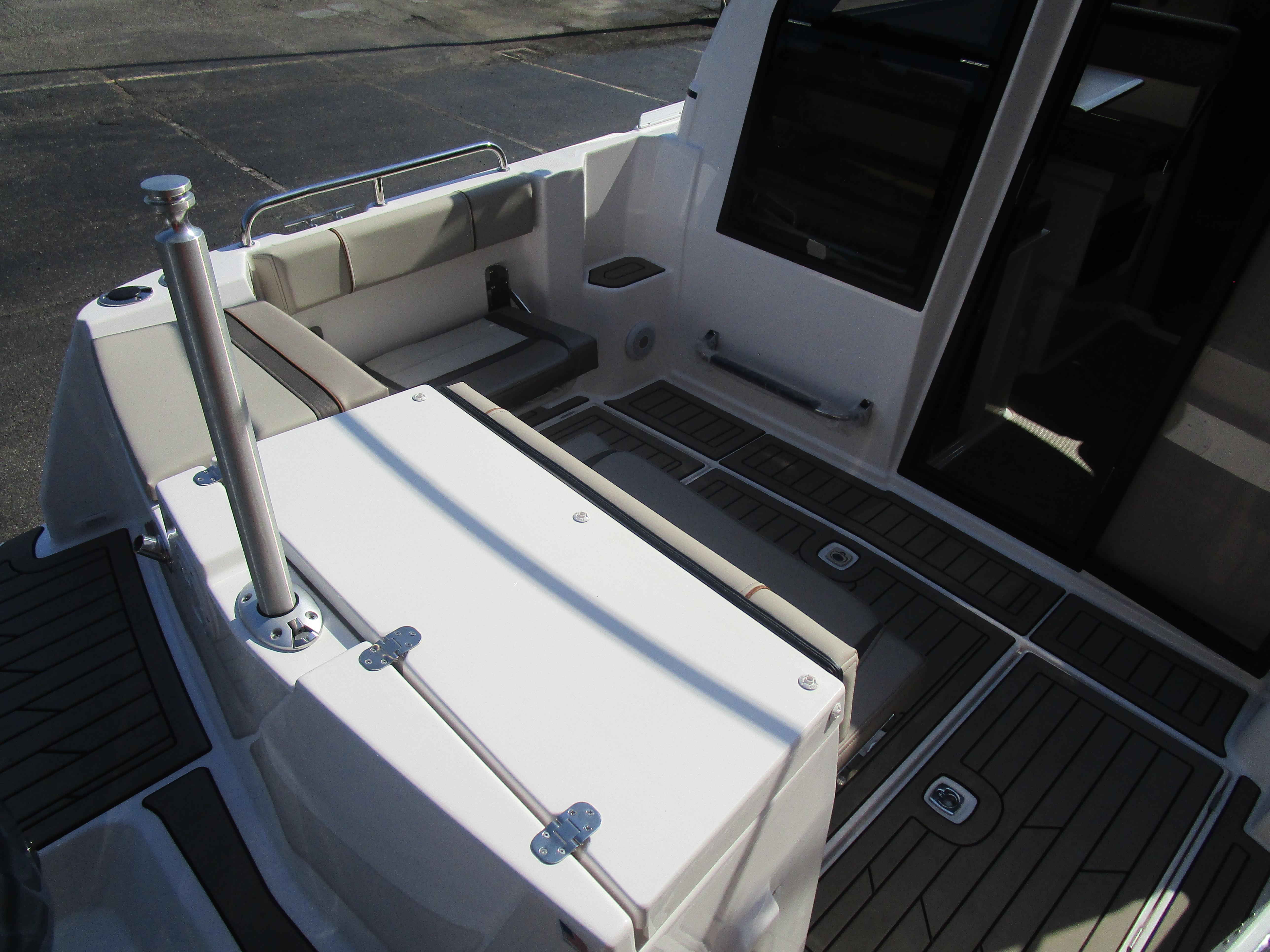 2025 Cutwater C-248 Coupe Gallery