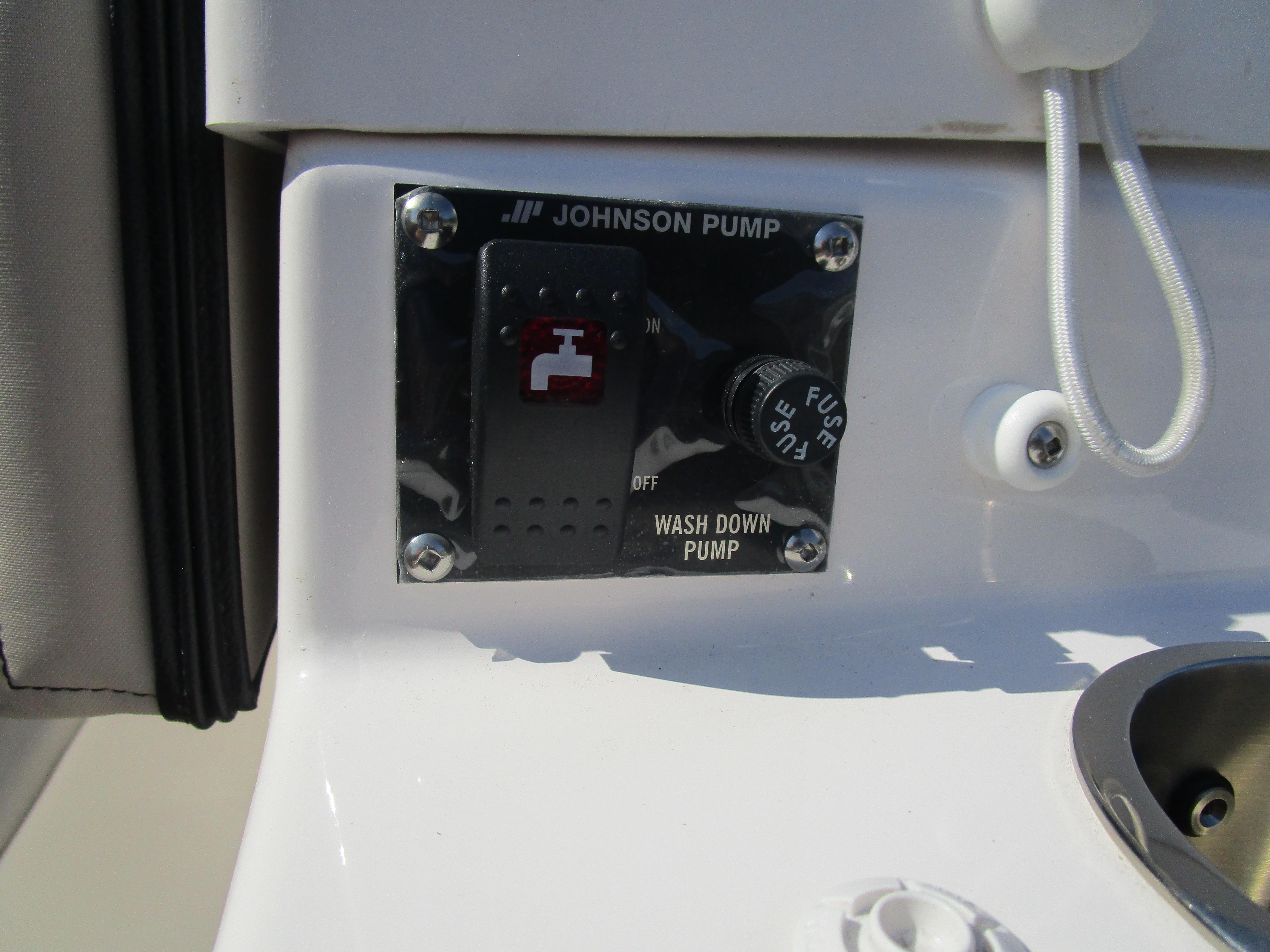 2025 Cutwater C-248 Coupe Gallery