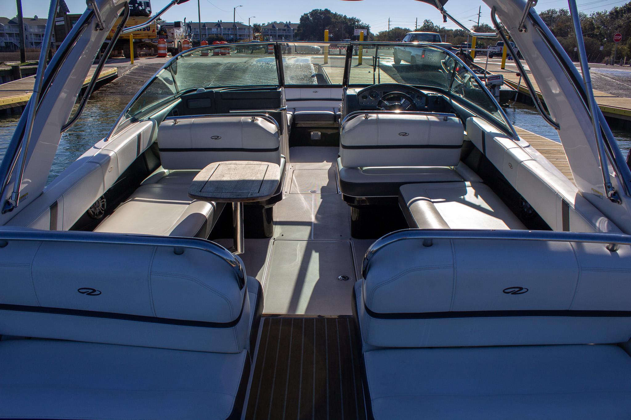 2015-regal-2800-power-9668184-20250221074345258-1_XLARGE