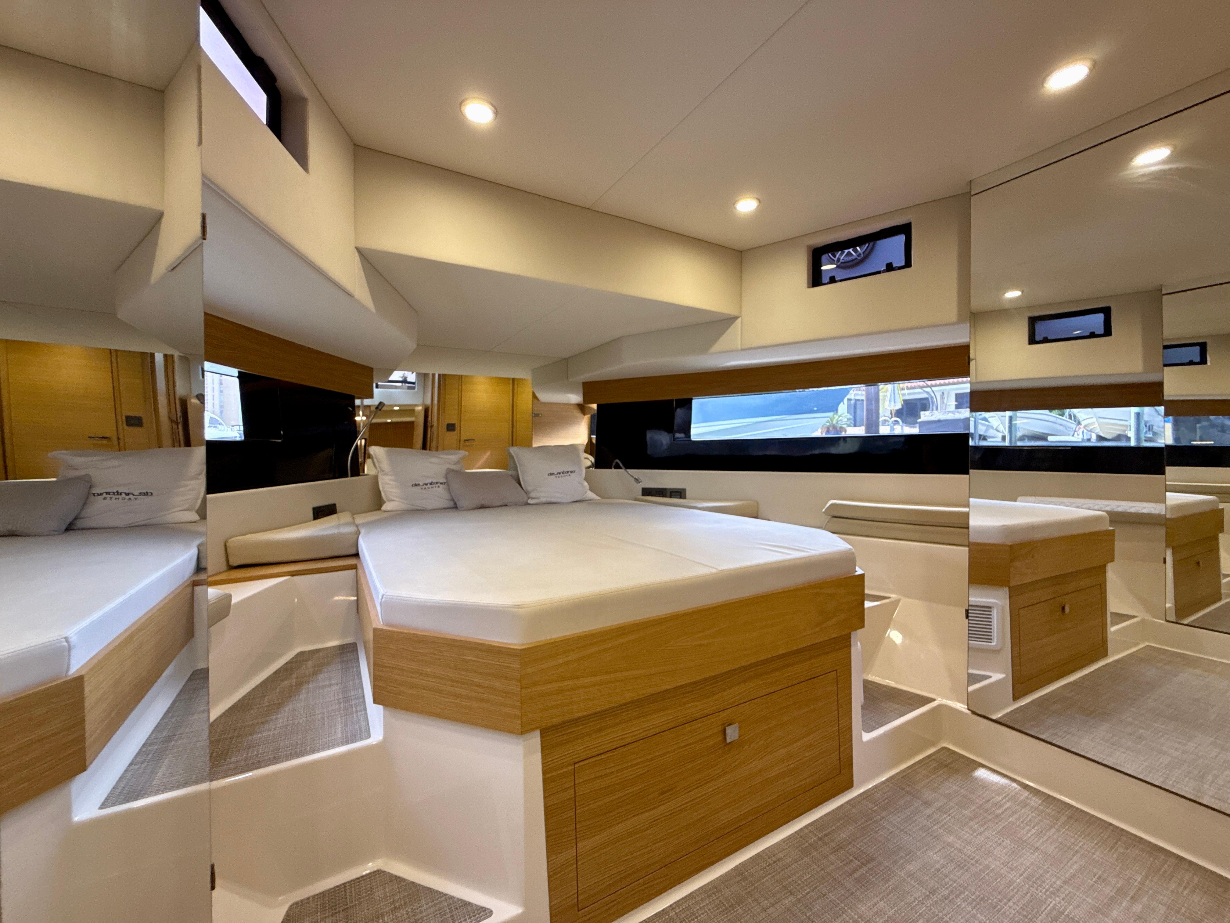 De Antonio Yachts-D50 Coupé 2023 -FL-US-9758184