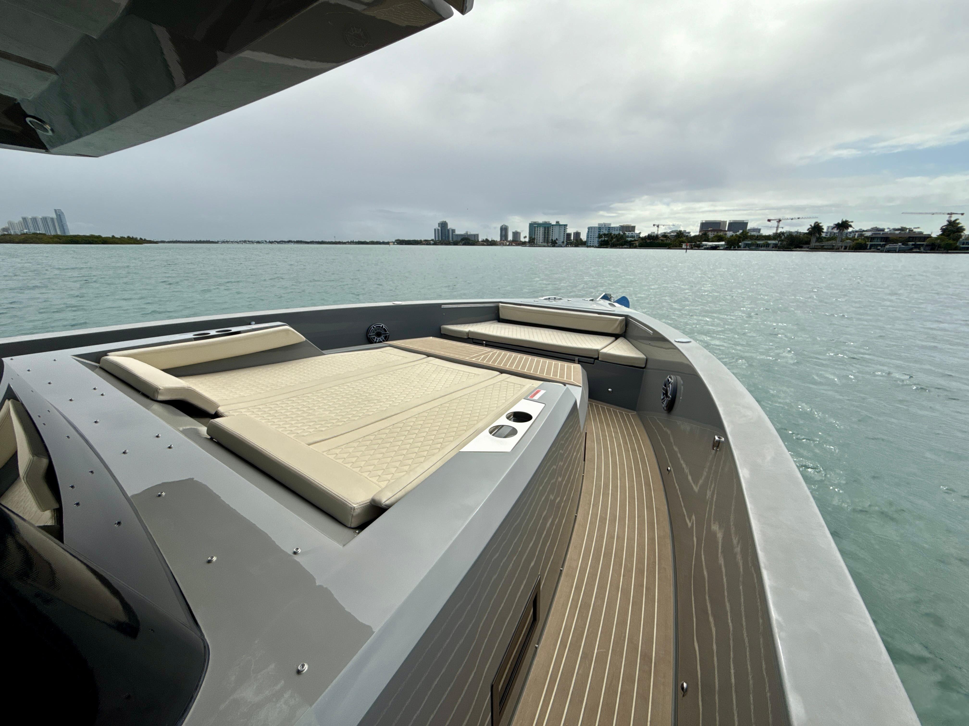 De Antonio Yachts-D50 Coupé 2023 -FL-US-9758184 | Thumbnail