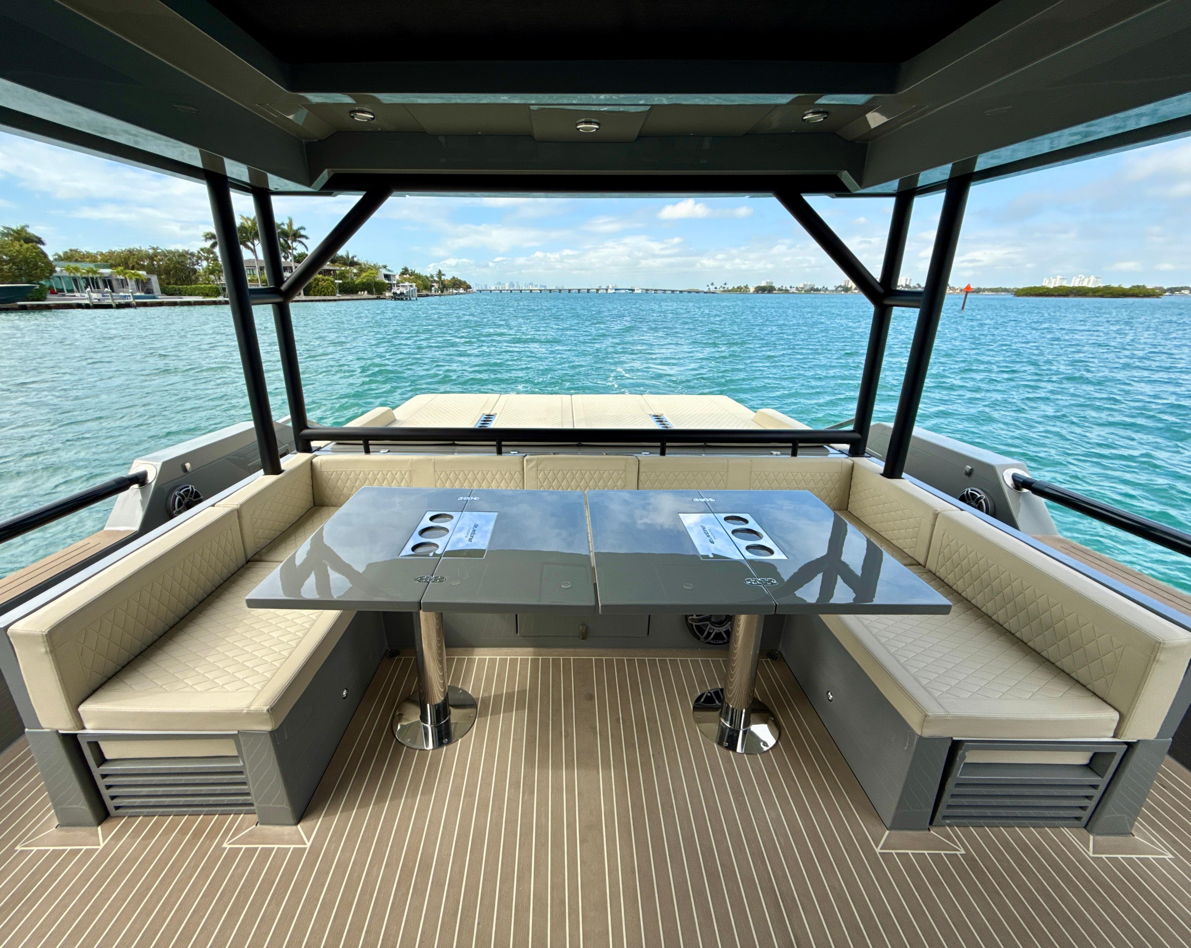 De Antonio Yachts-D50 Coupé 2023 -FL-US-9758184 | Thumbnail