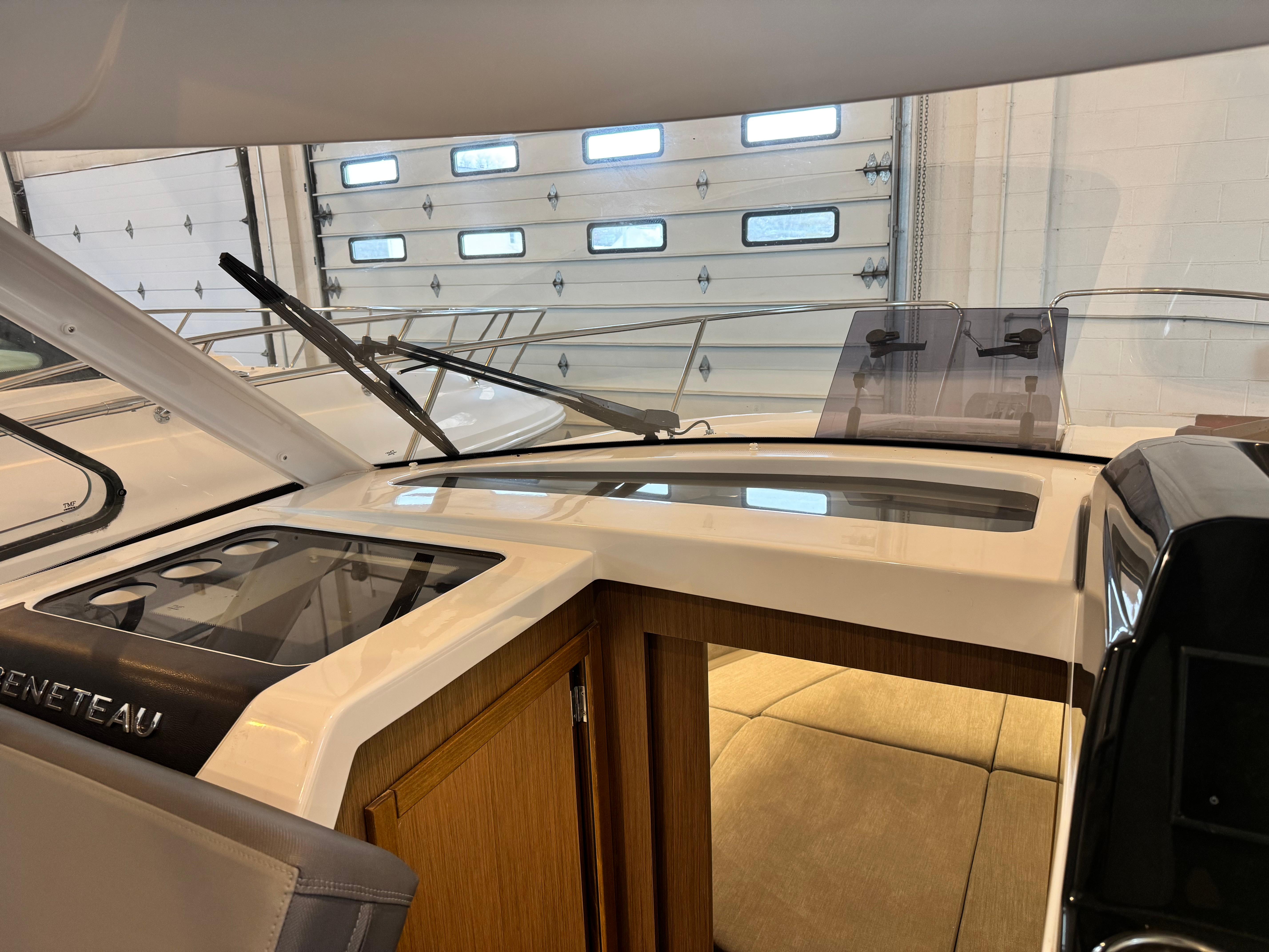 Yacht Photos Pics
