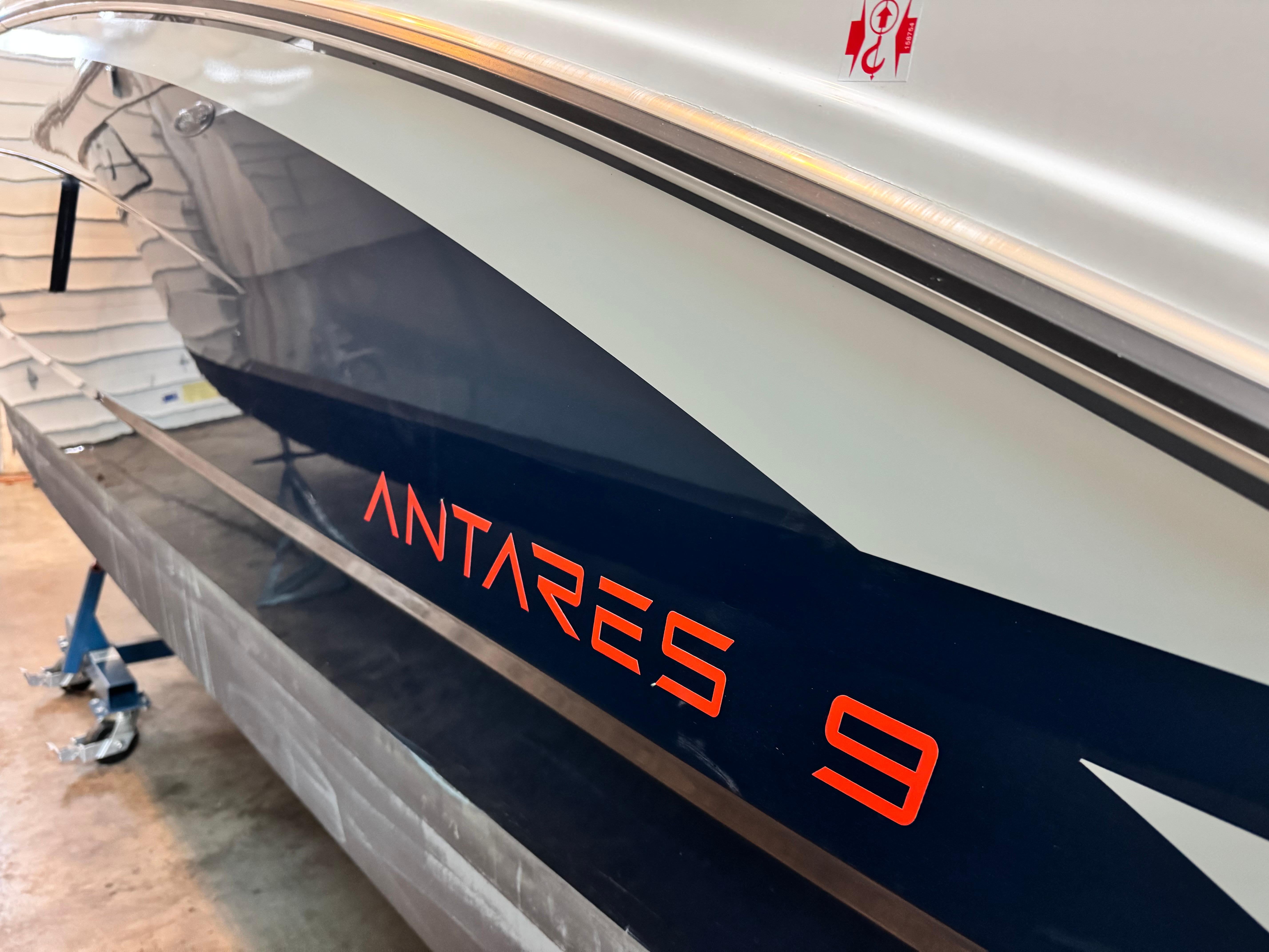 Yacht Photos Pics