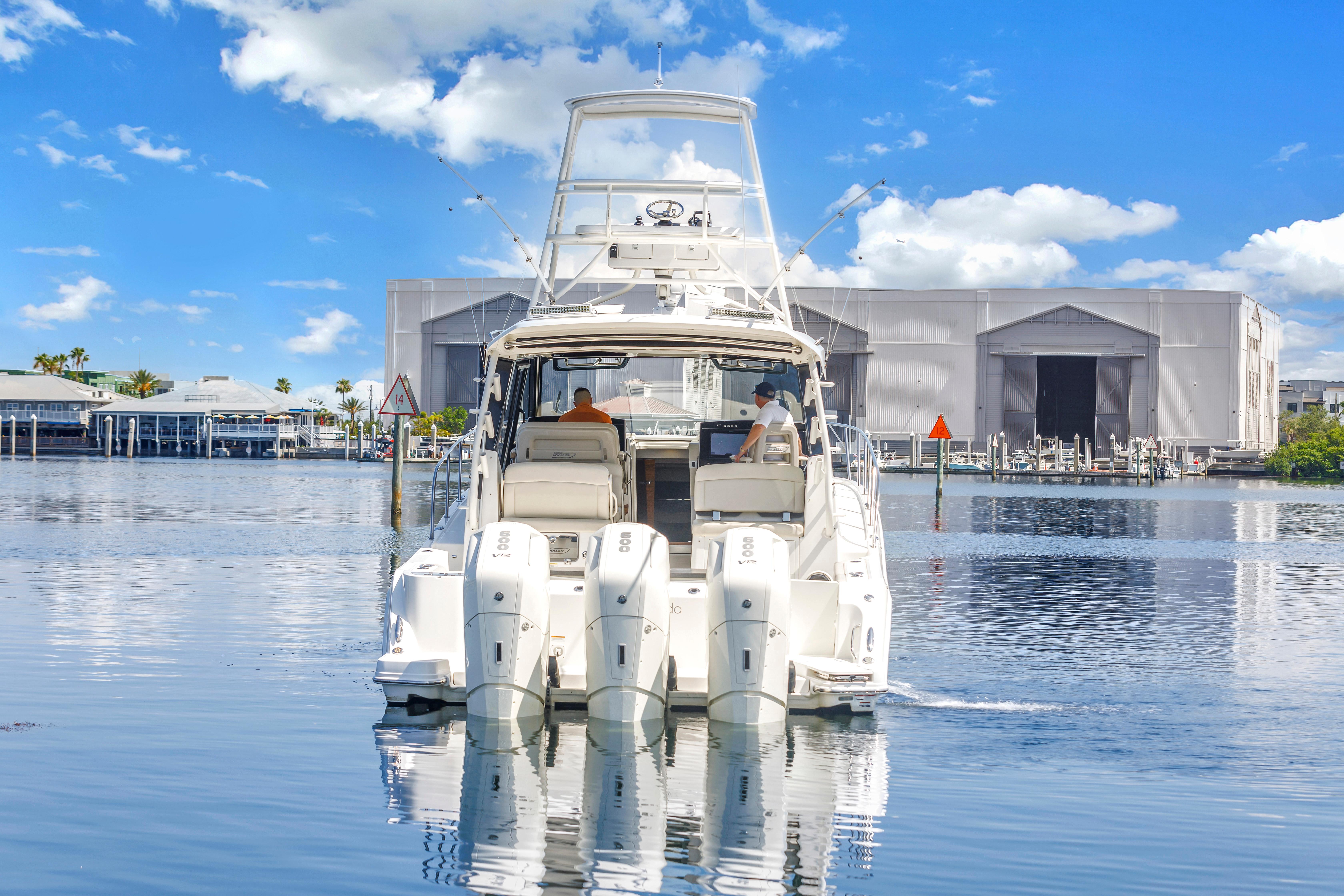 2023-boston-whaler-405-conquest-power-9848190-20250714073749137-1