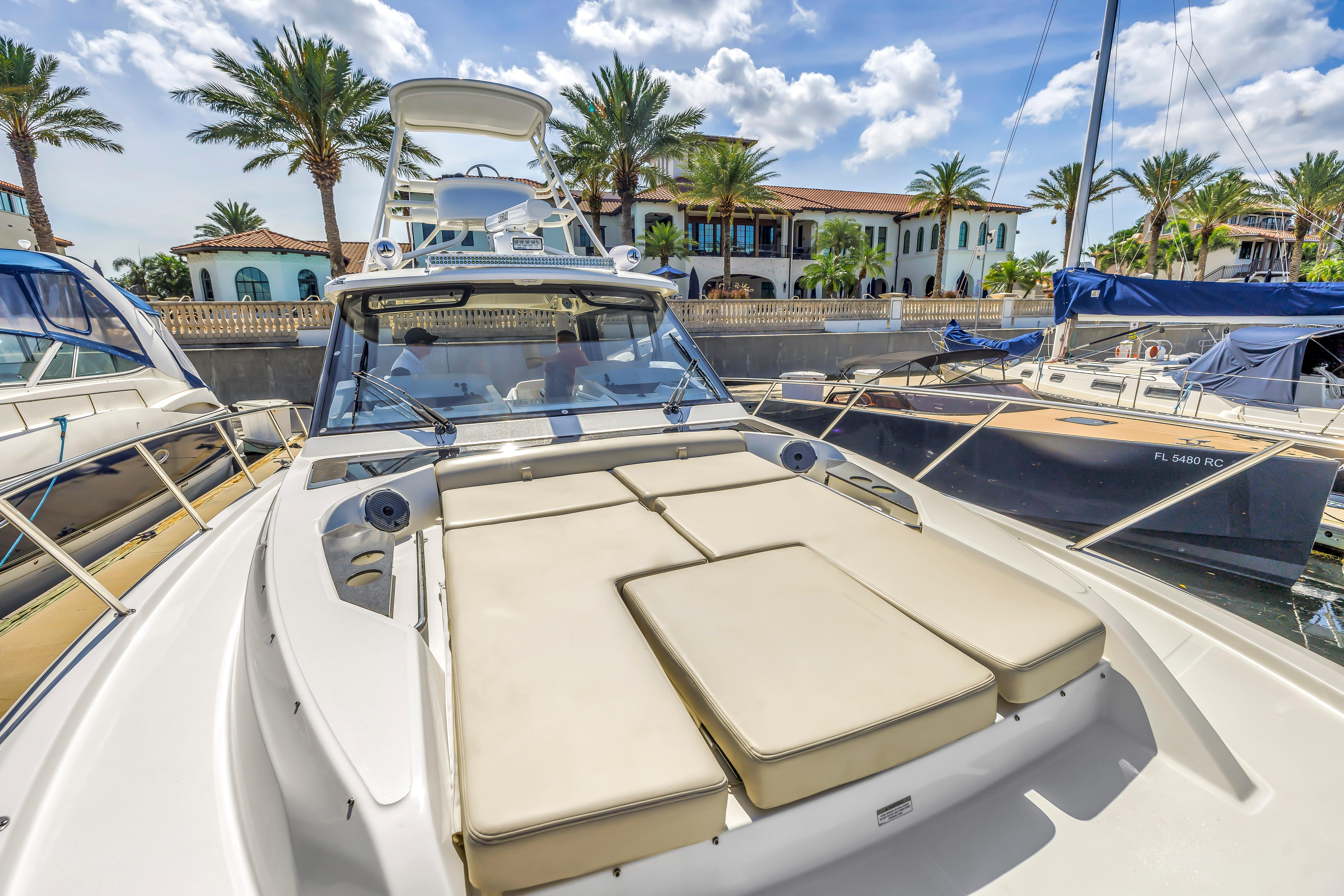 2023-boston-whaler-405-conquest-power-9848190-20250714073938184-1