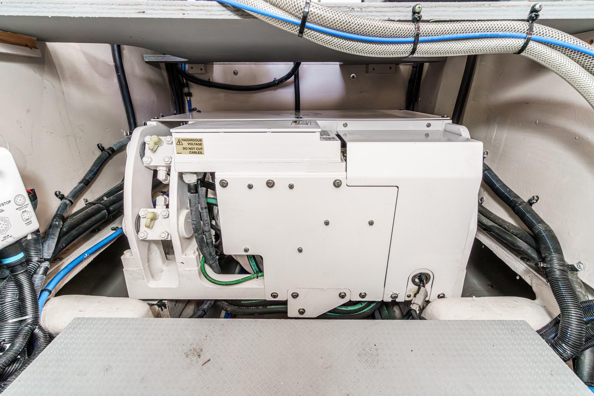 2016 Sea Ray L590 #TBJRP1402H inventory image at Sun Country Marine Group, San Diego Harbor Island