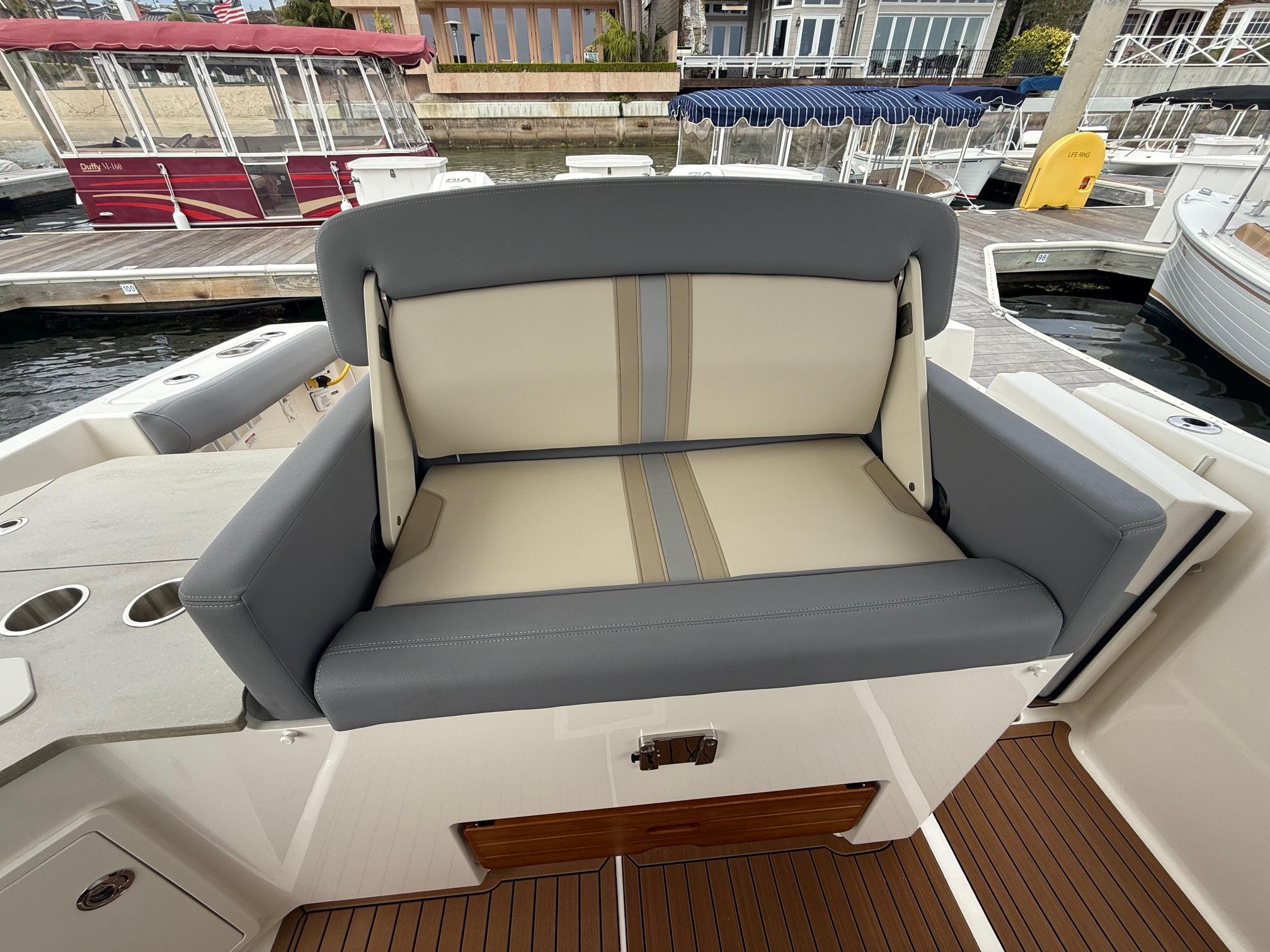 2024 Boston Whaler 350 Realm #TBBB0675KLLC inventory image at Sun Country Marine Group, Newport Beach 2024 Boston Whaler 350 Realm #TBBB0675KLLC inventory image at Sun Country Marine Group, Newport Beach