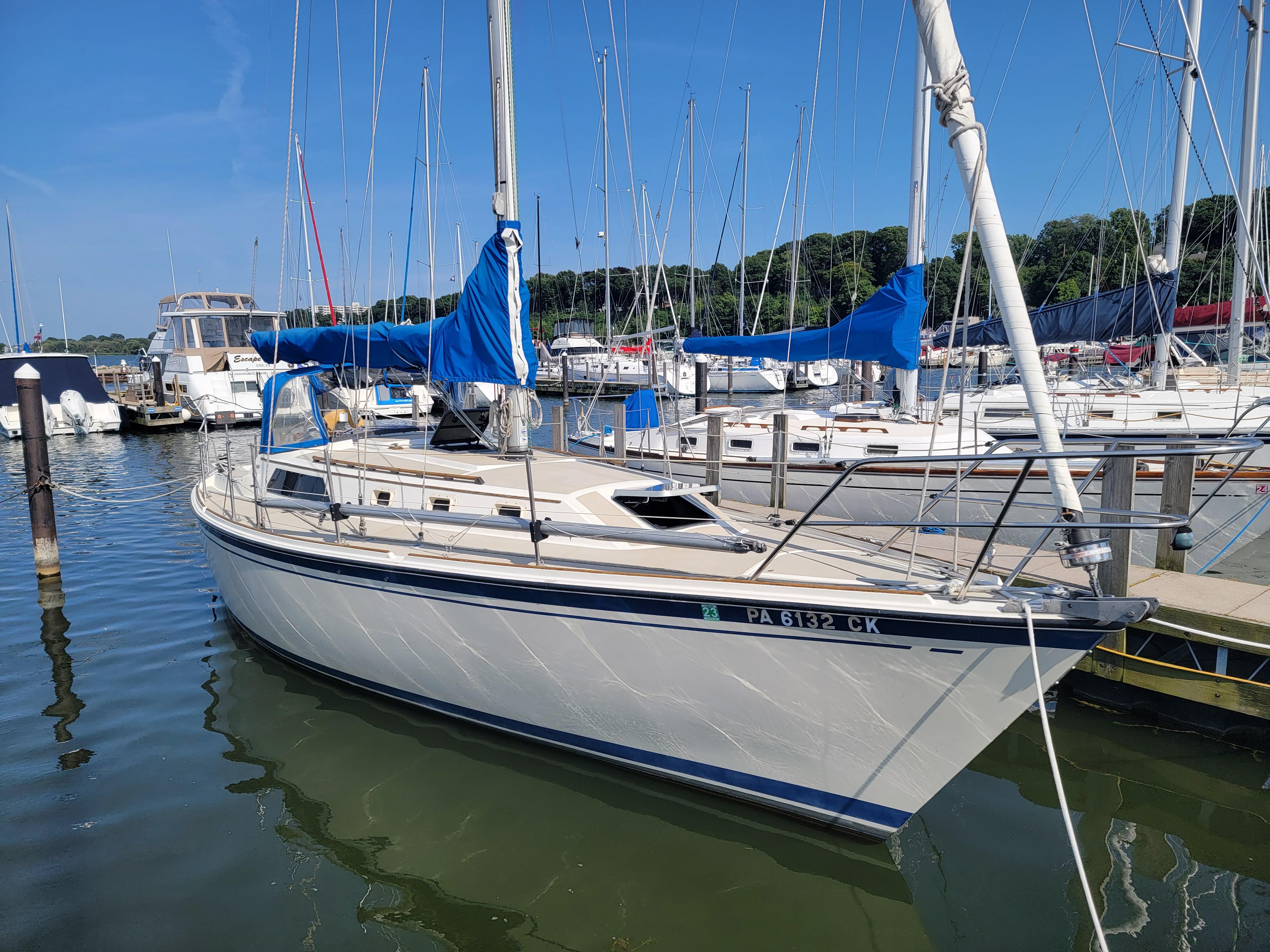 o'day 35 sailboat review