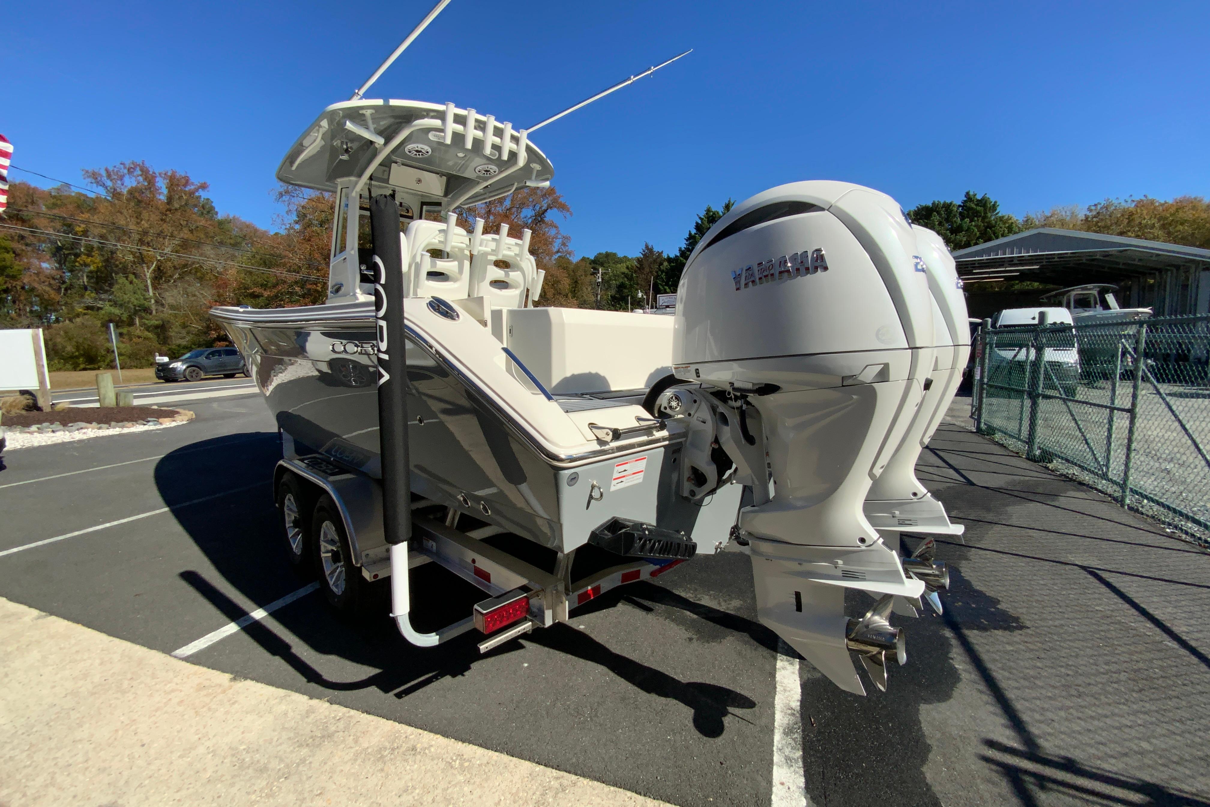2026 Cobia 265 Center Console-7