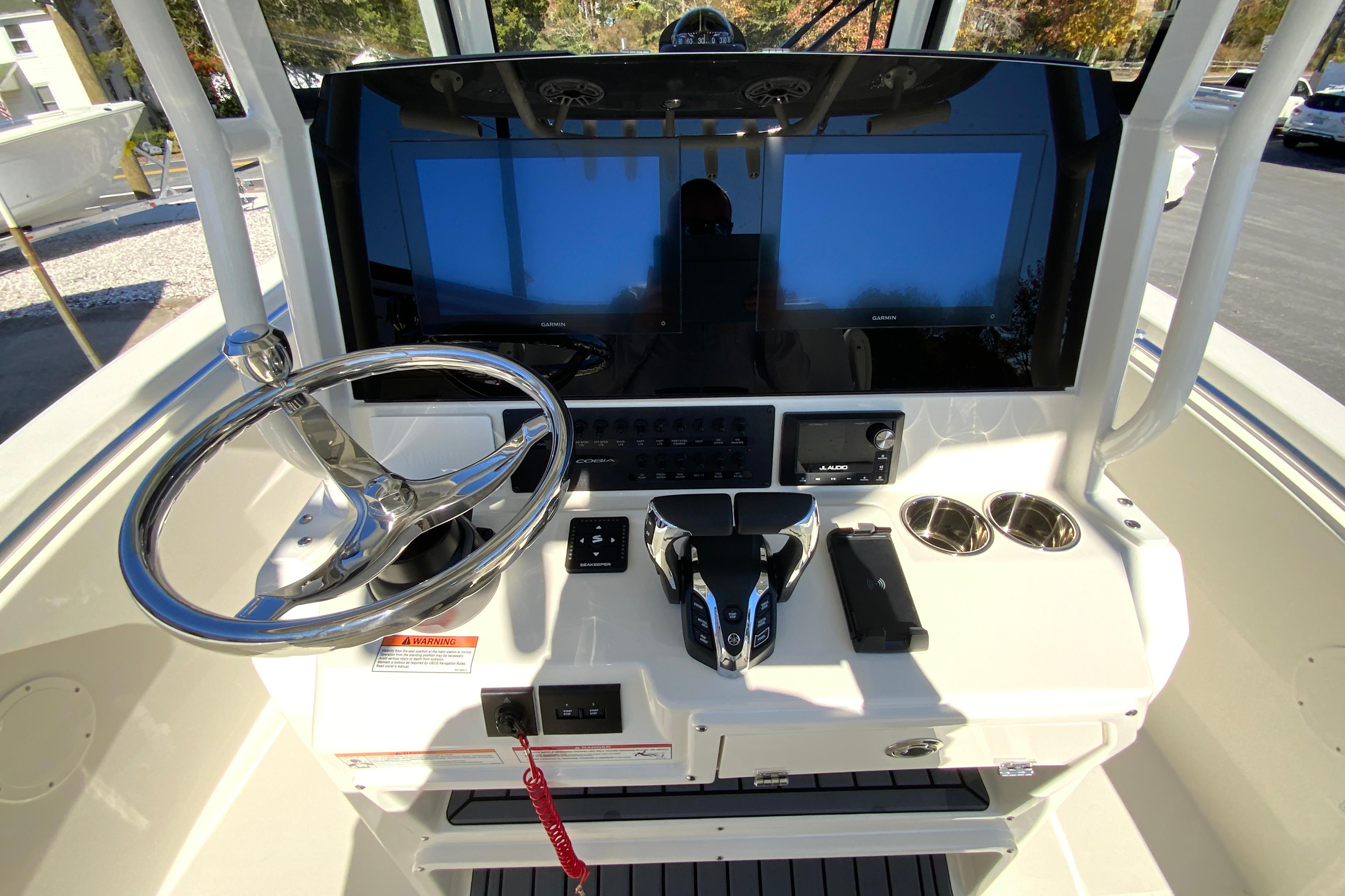 2026 Cobia 265 Center Console-12
