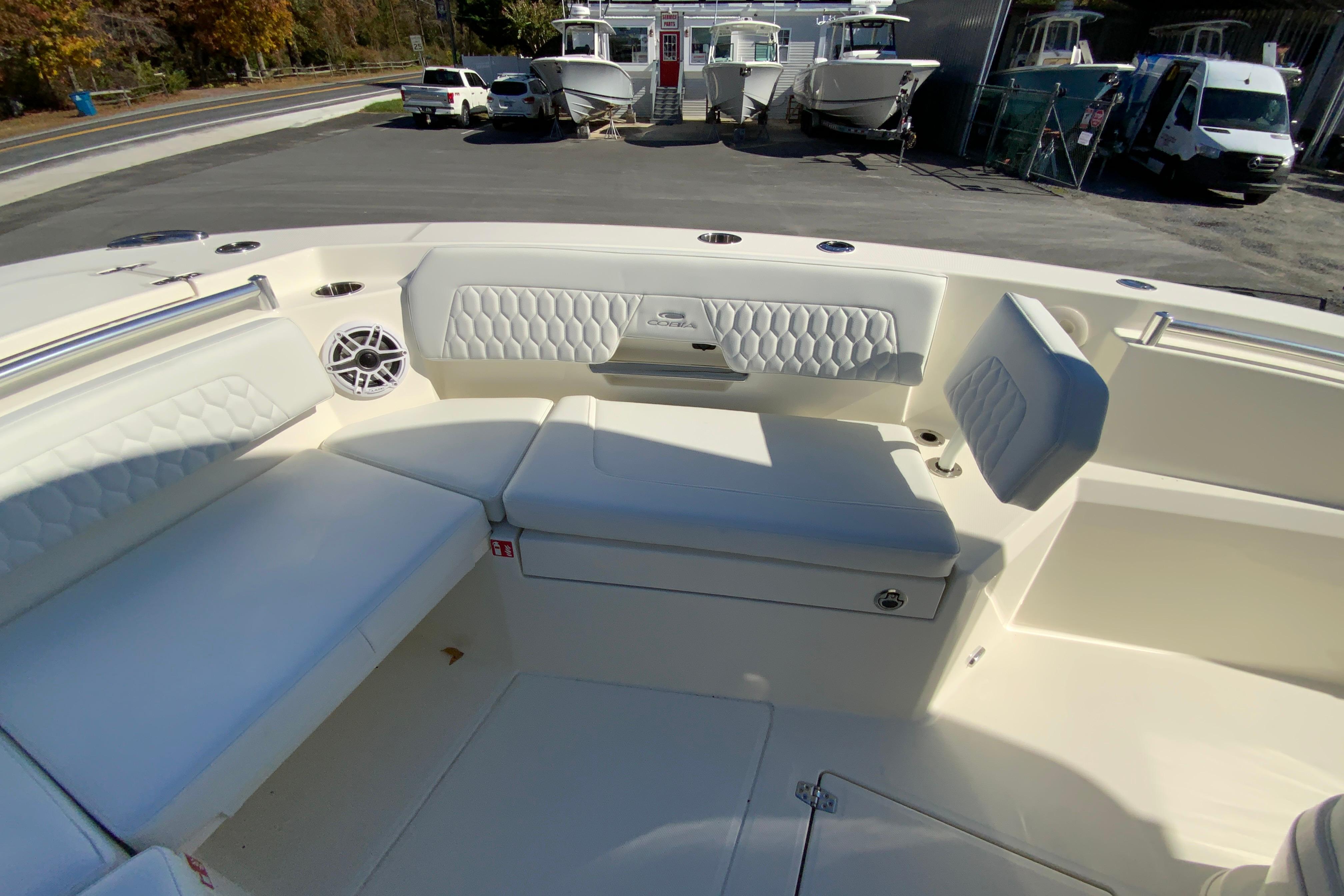 2026 Cobia 265 Center Console-29