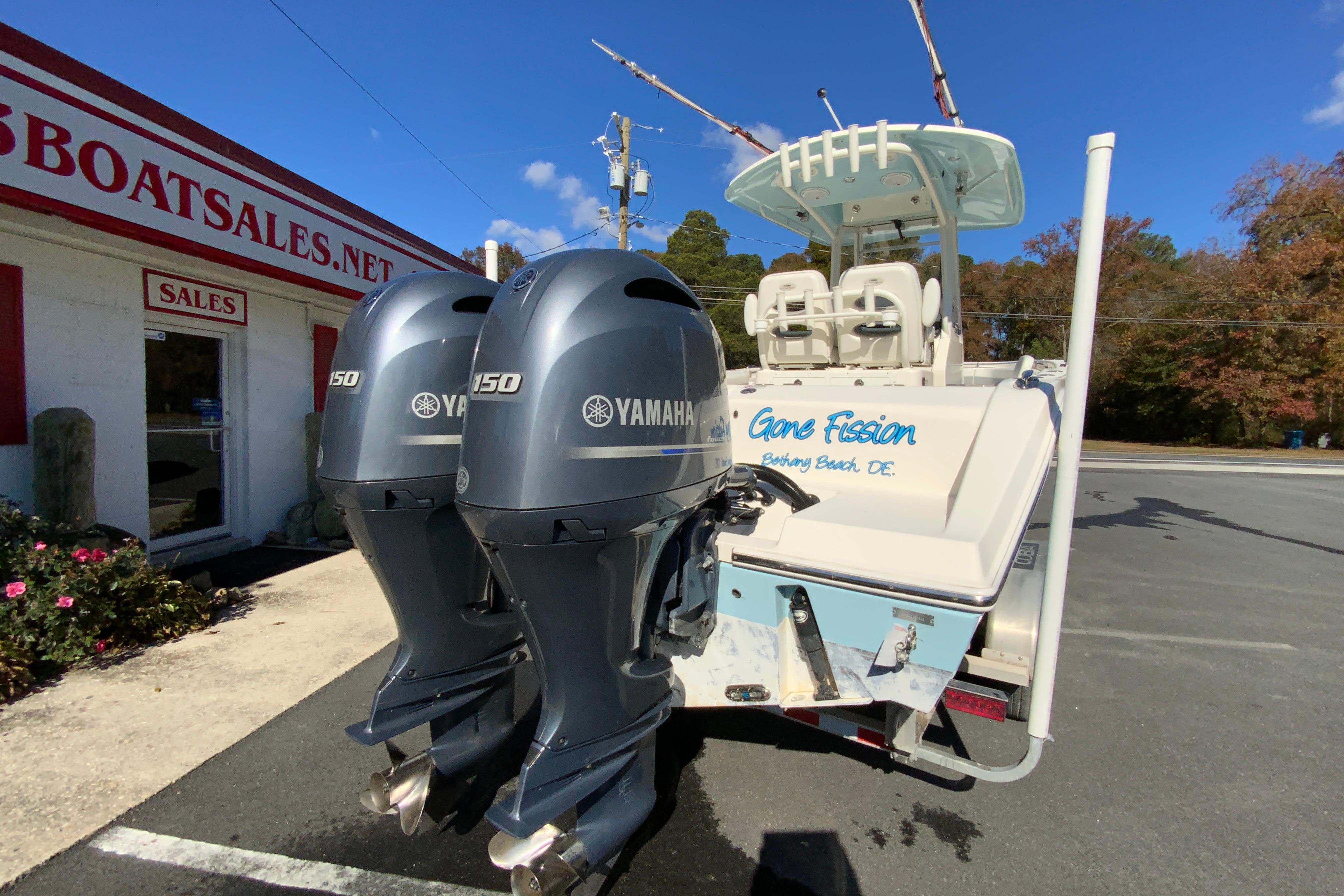 2019 Cobia 262 Center Console-9