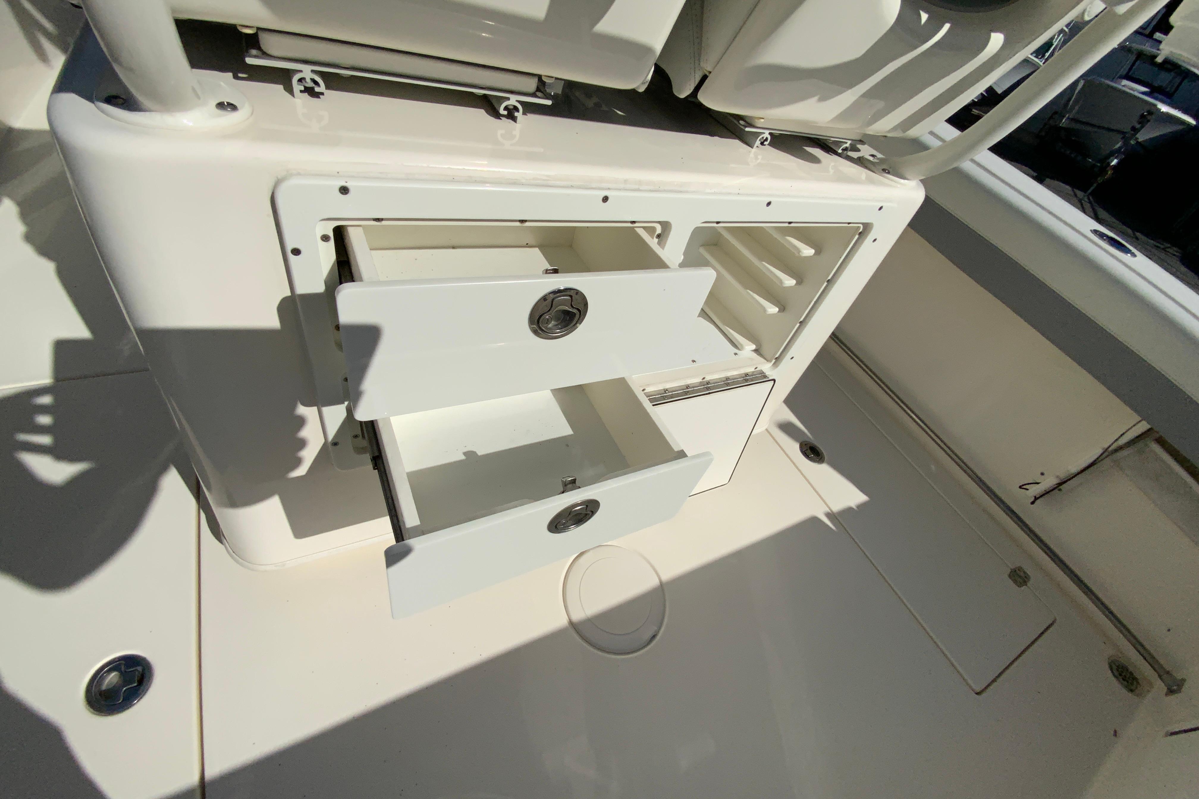 2019 Cobia 262 Center Console-18