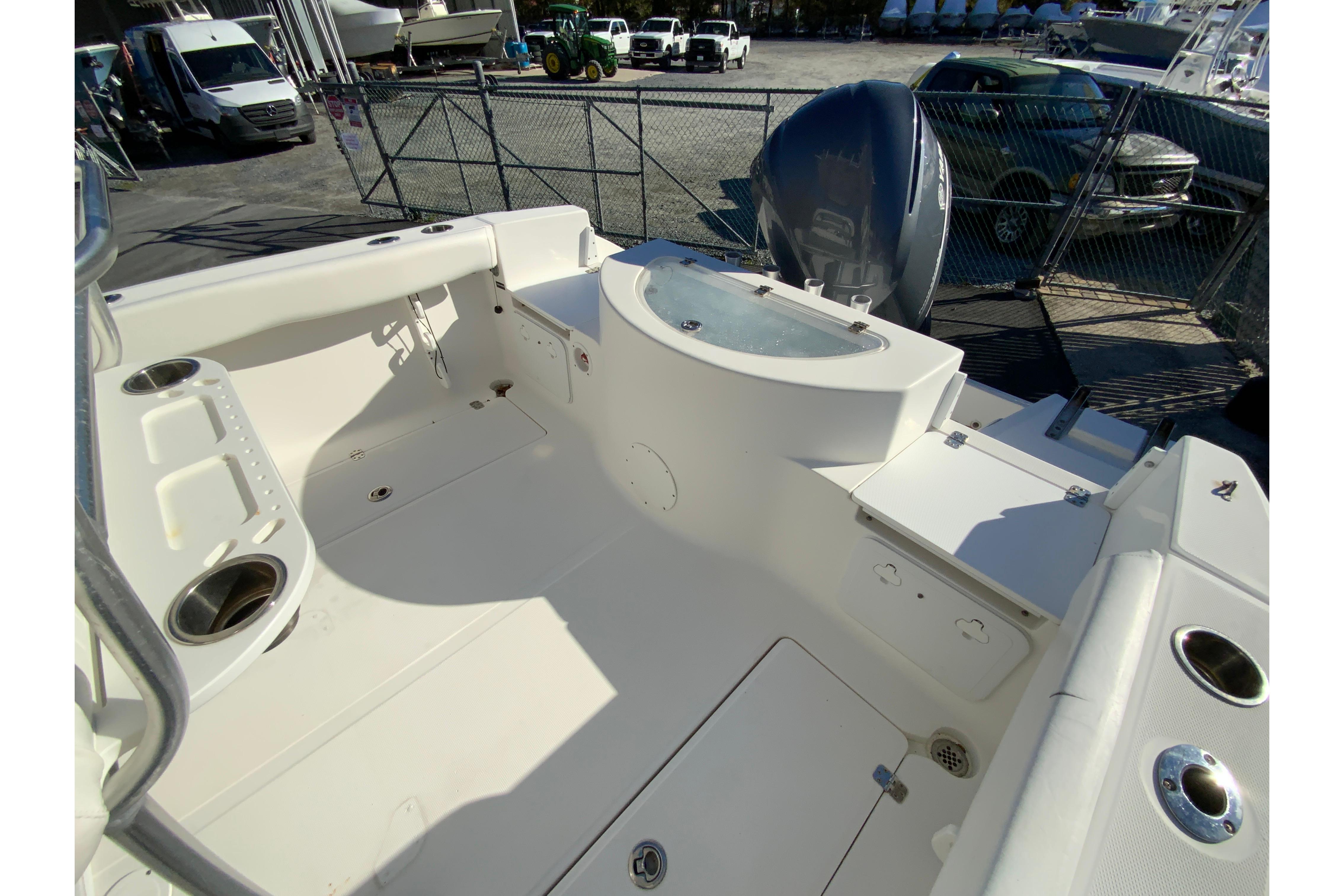 2011 Sea fox 256 Center Console-15