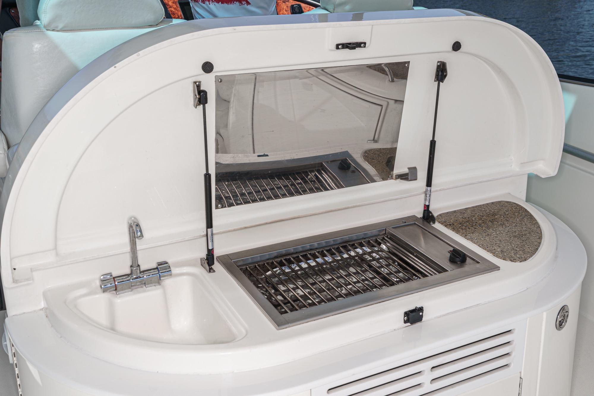 2004 Cruisers Yachts 540 Express #TBSS12A-LLC inventory image at Sun Country Marine Group, San Diego Harbor Island