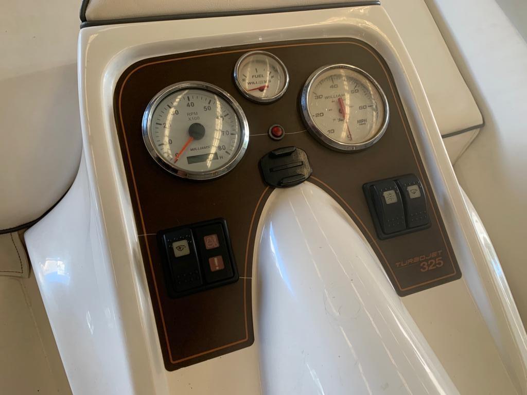325