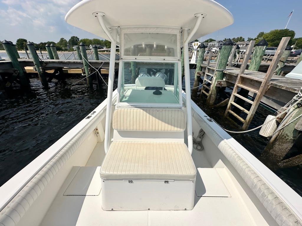 2005-regulator-26-forward-seating-power-9838217-20250613091526609-1_XLARGE