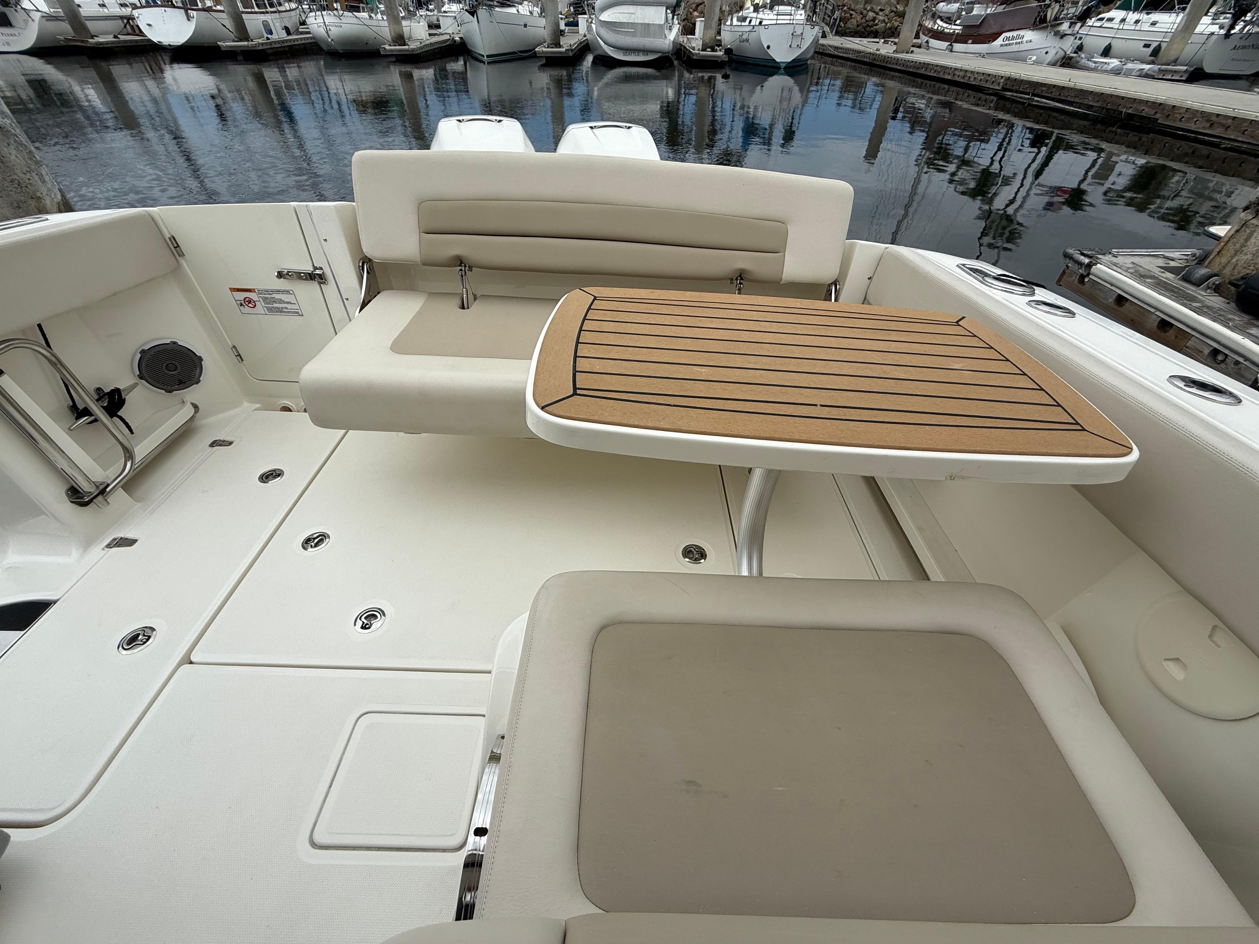 2017 Boston Whaler 320 Vantage #TBRL0331 inventory image at Sun Country Marine Group, Newport Beach 2017 Boston Whaler 320 Vantage #TBRL0331 inventory image at Sun Country Marine Group, Newport Beach