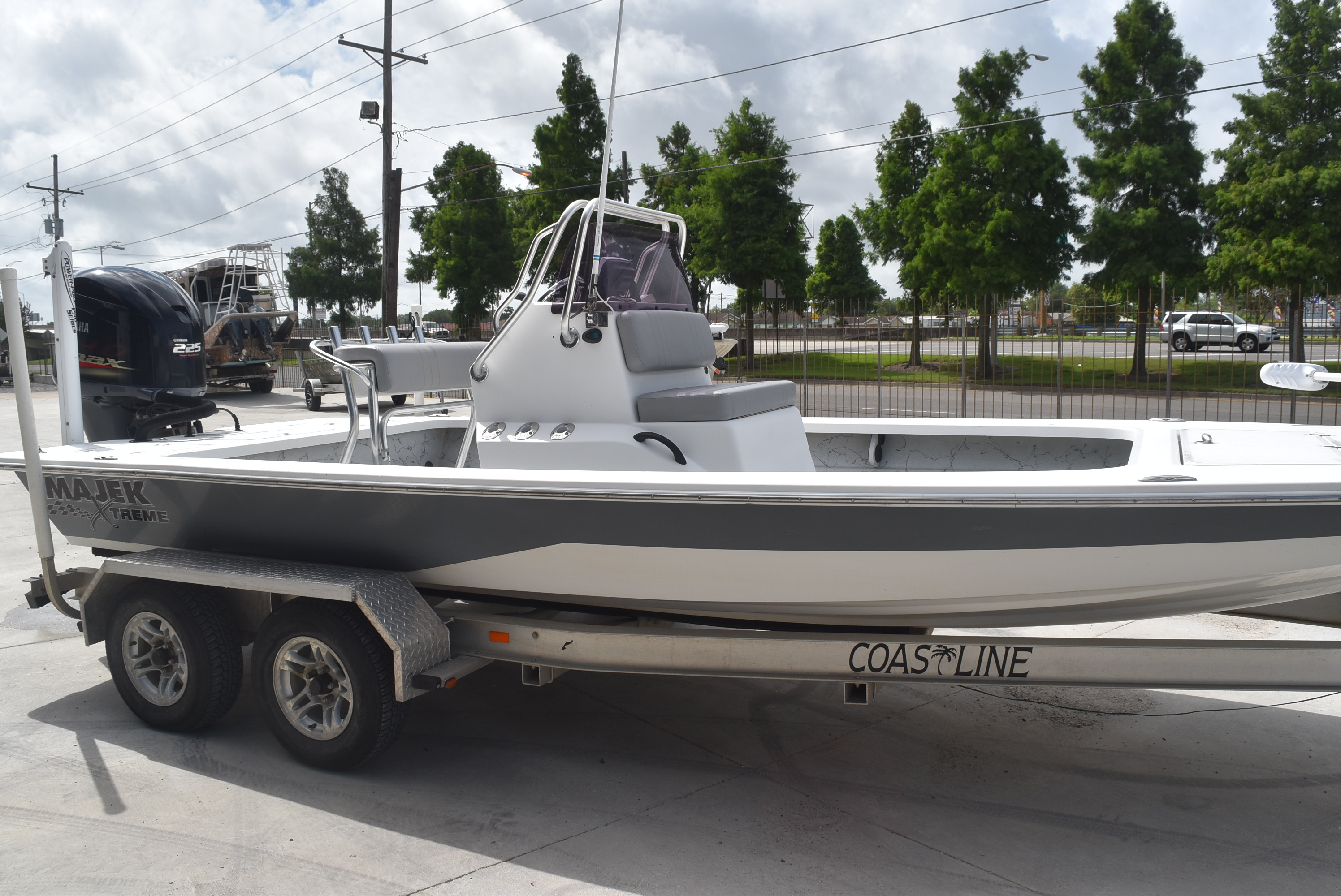 2011 Majek boat for sale, model of the boat is 22 & Image # 8 of 8