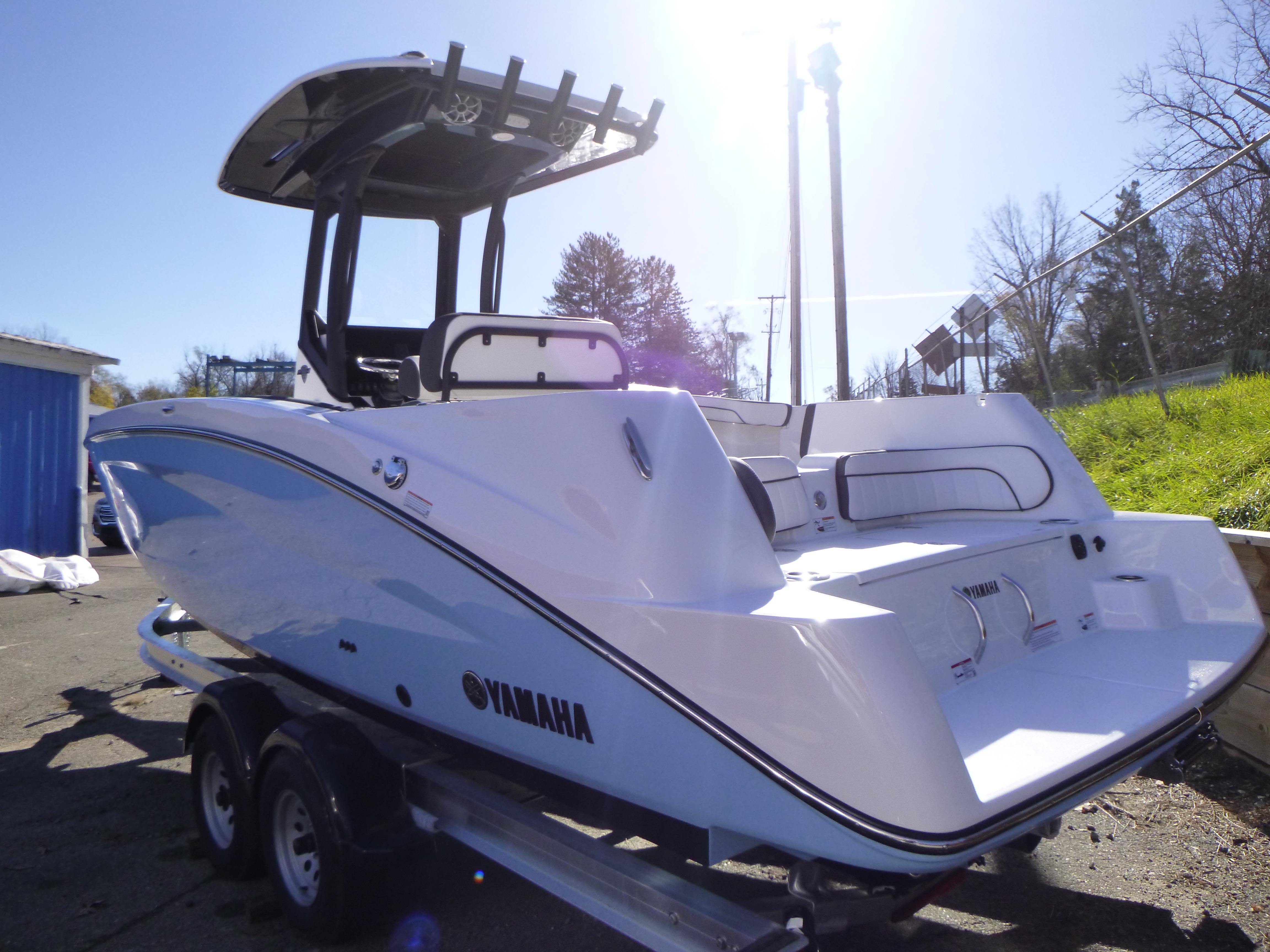 2024 Yamaha Boats 255 FSH Sport H Gallery