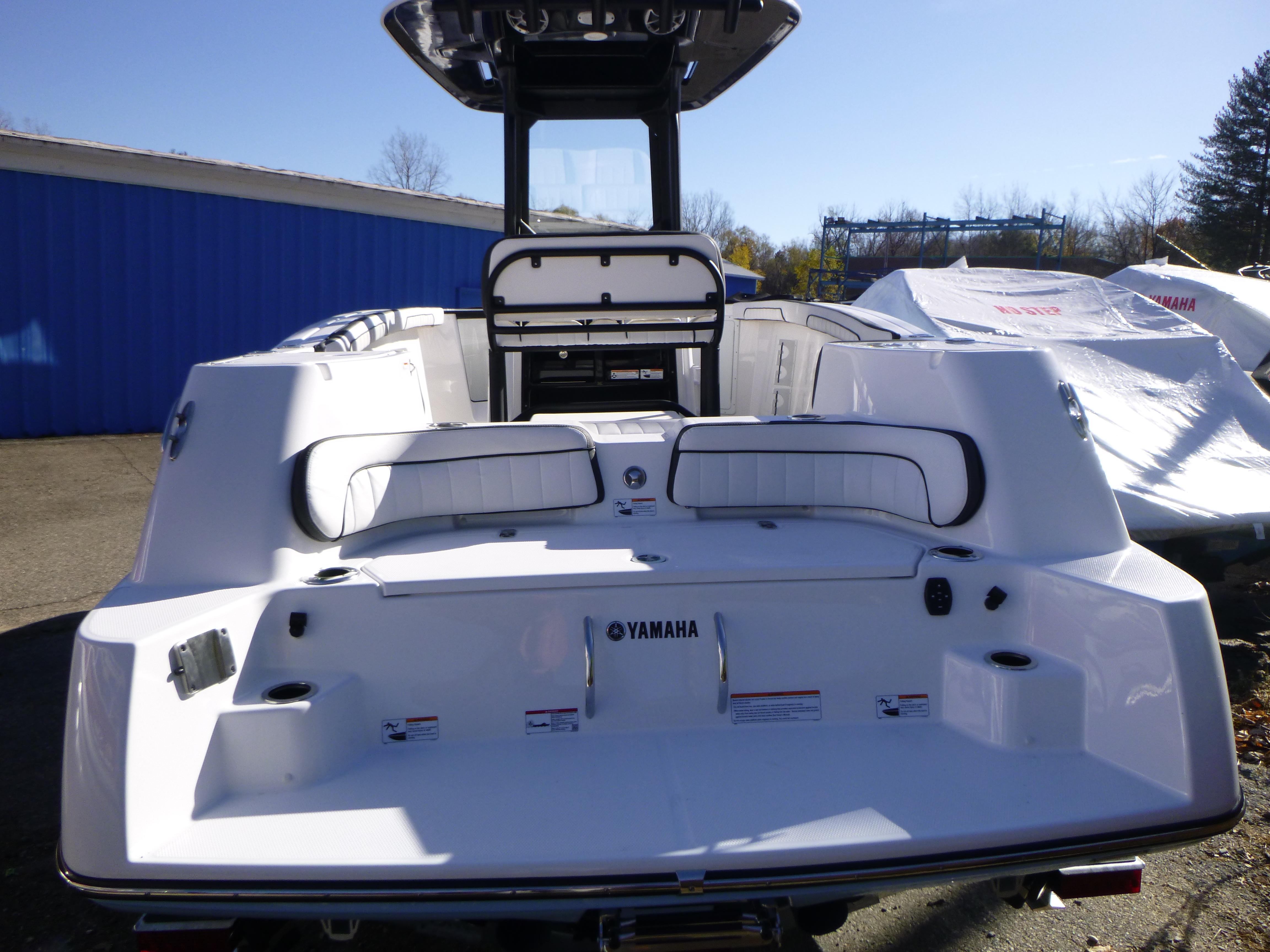 2024 Yamaha Boats 255 FSH Sport H Gallery