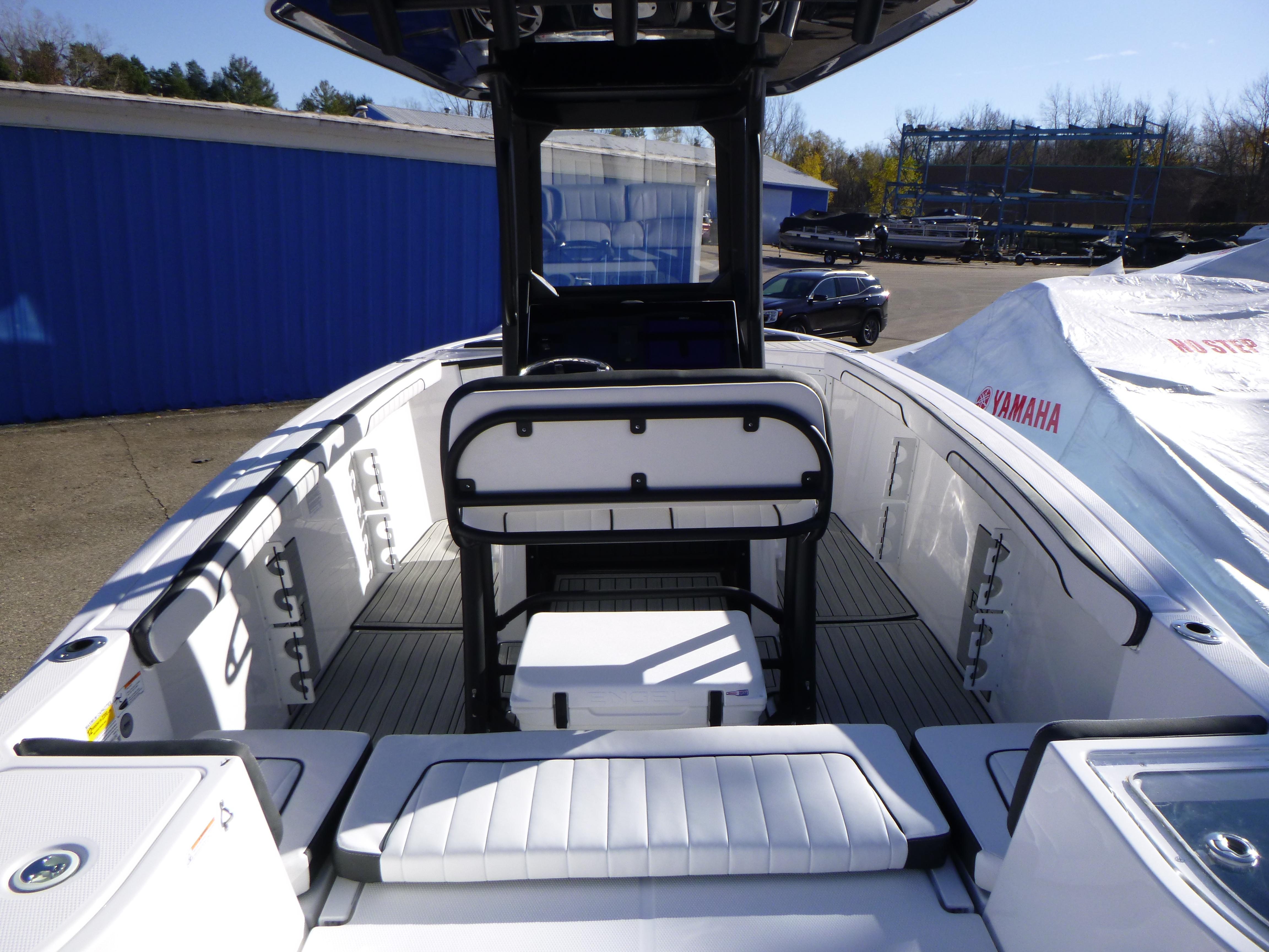 2024 Yamaha Boats 255 FSH Sport H Gallery
