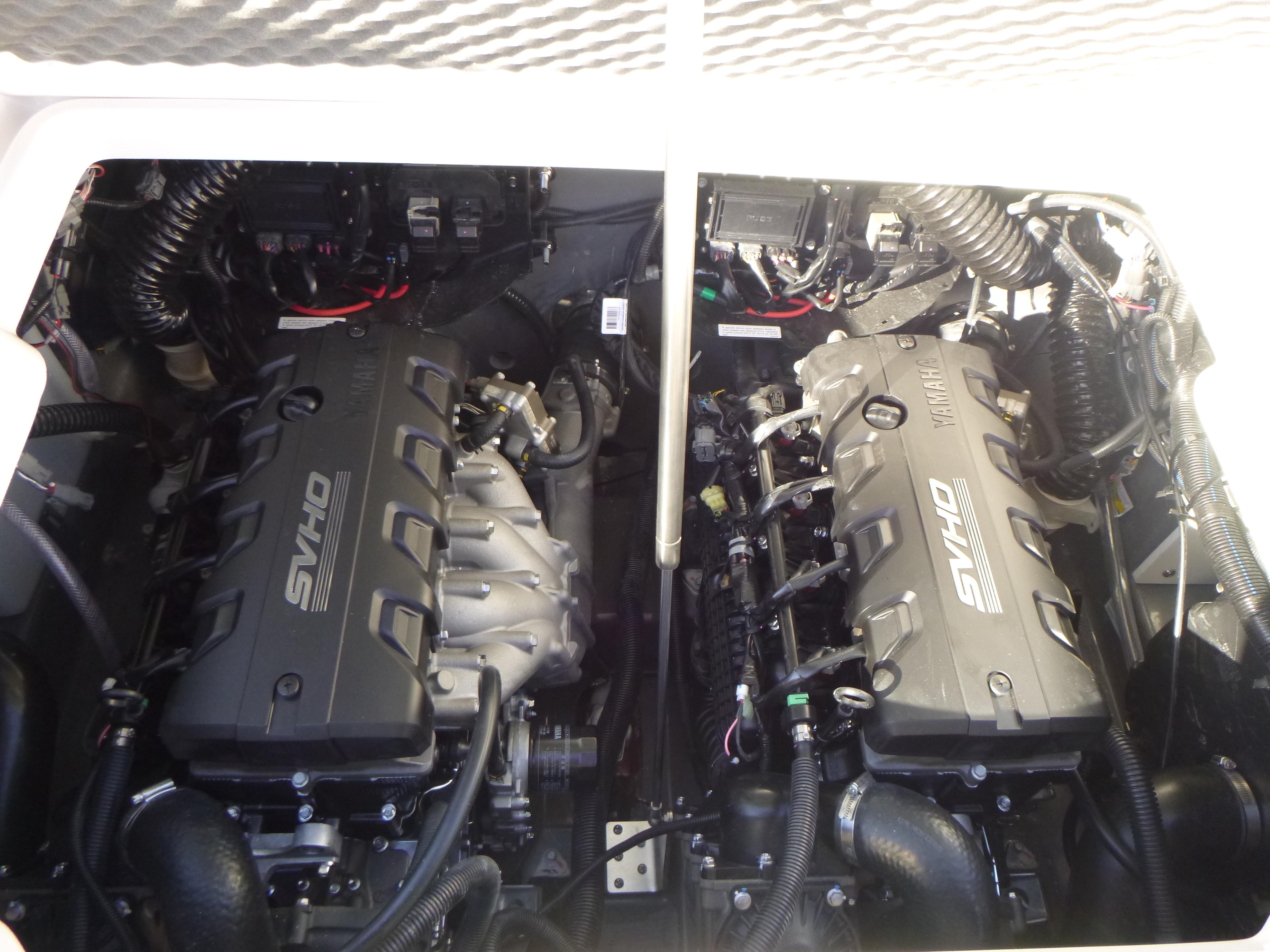 2024 Yamaha Boats 255 FSH Sport H Gallery