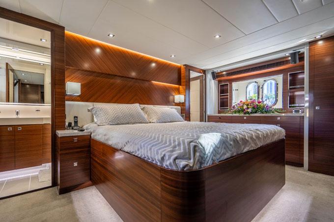 Master Stateroom His and Hers Heads