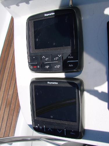 Raymarine instruments on Beneteau 331 sailboat, year 2001.