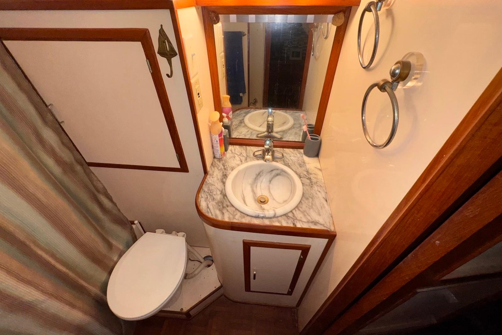 F 4935 BB Knot 10 Yacht Sales F 4935 BB Knot 10 Yacht Sales