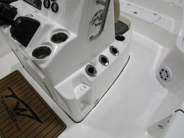 2021 Tidewater boat for sale, model of the boat is 2110 Bay Max & Image # 27 of 39