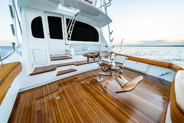 64' Viking, Listing Number 100916823, Image No. 9