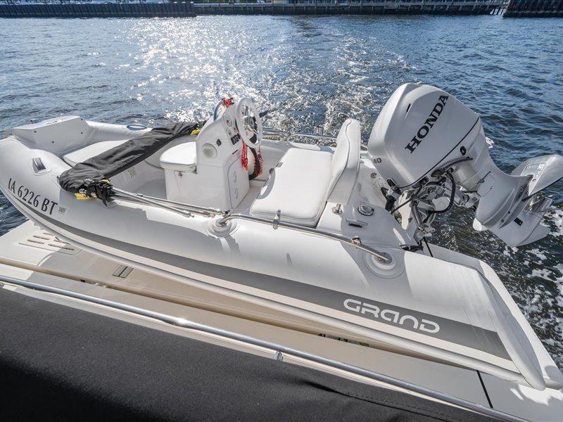 2015-sea-ray-510-inboard-sundancer-power-9818250-20250528122920932-1_XLARGE