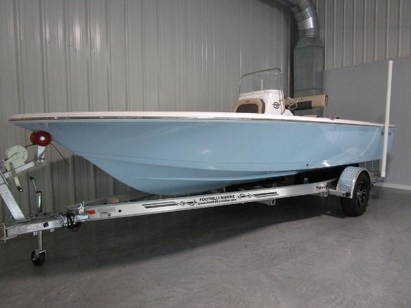 2021 Tidewater boat for sale, model of the boat is 1910 Bay Max & Image # 3 of 36