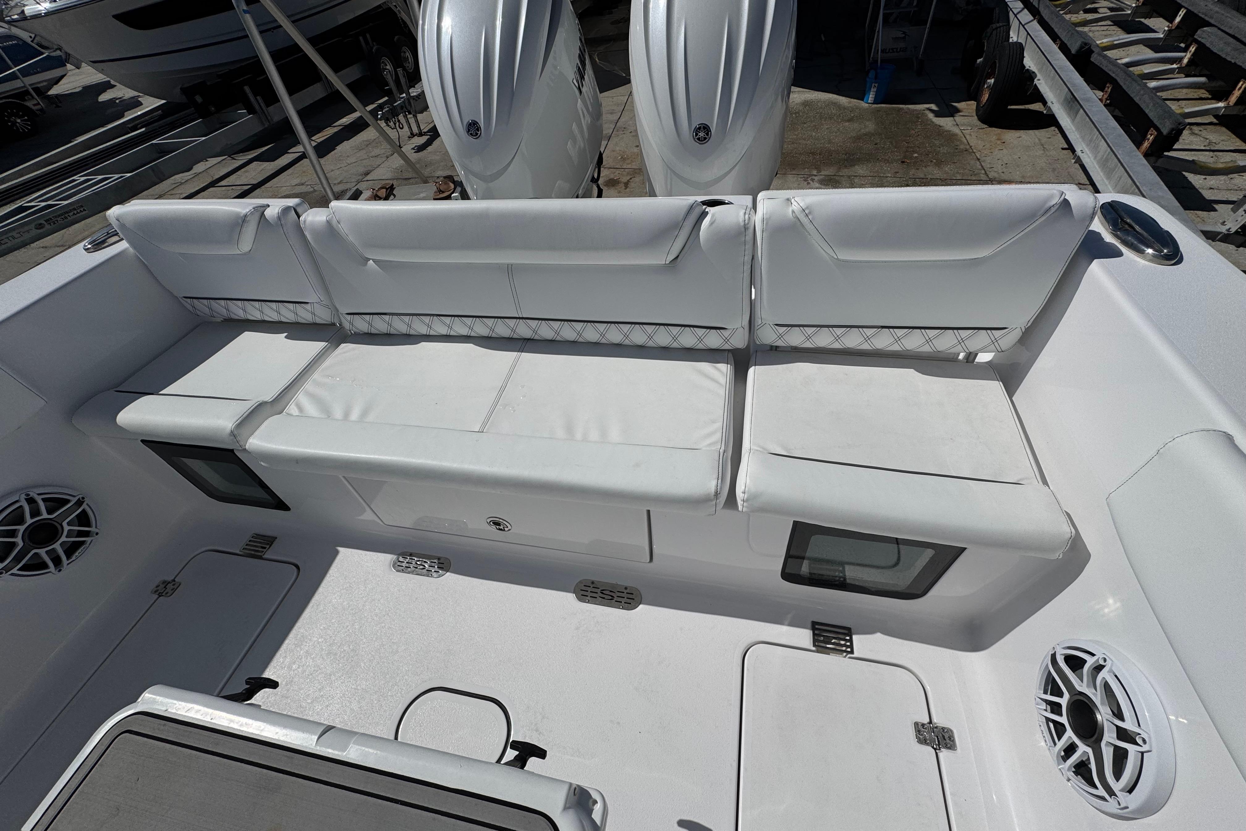 2025 Sportsman Heritage 261 Center Console-8