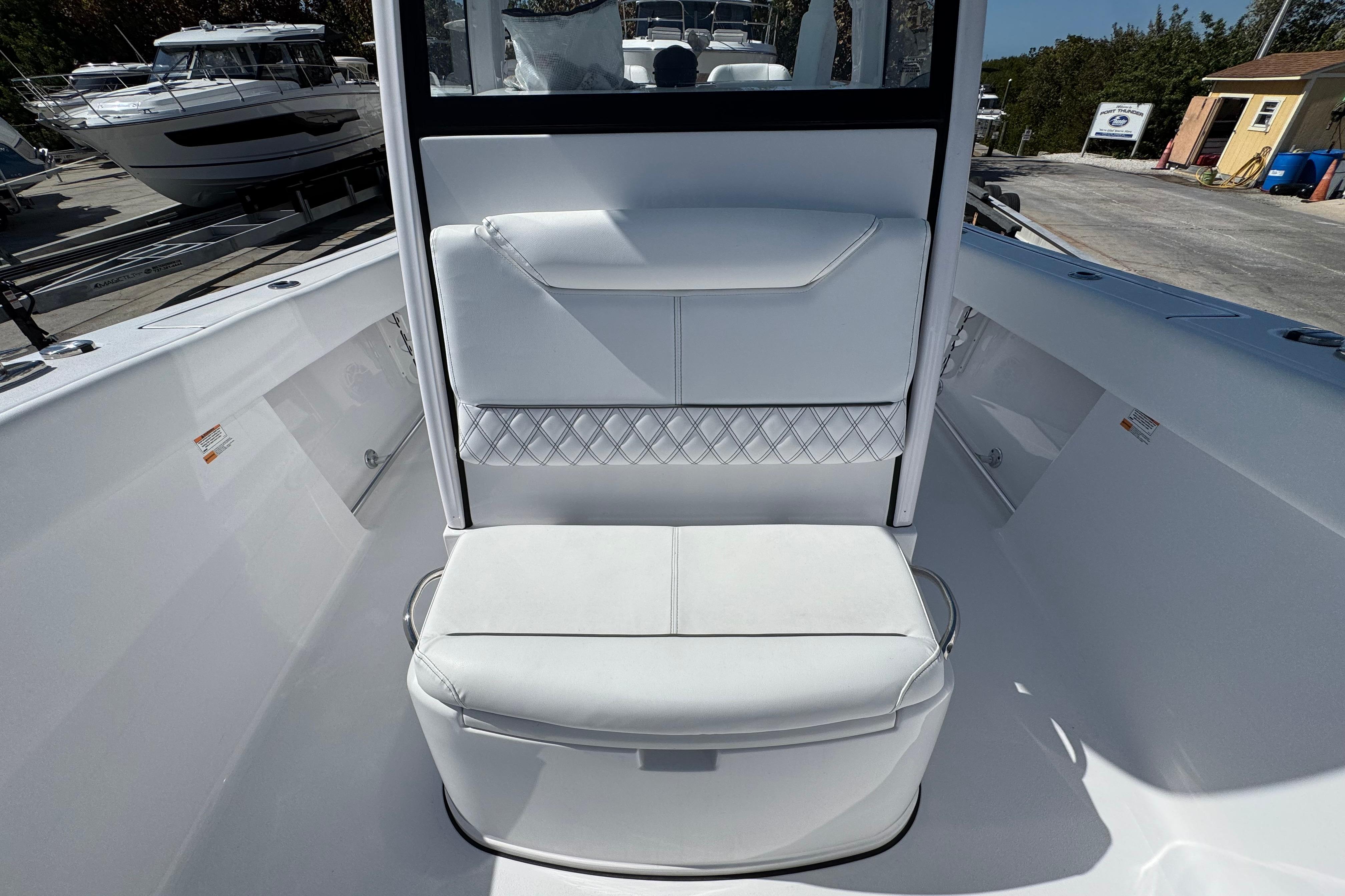 2025 Sportsman Heritage 261 Center Console-22