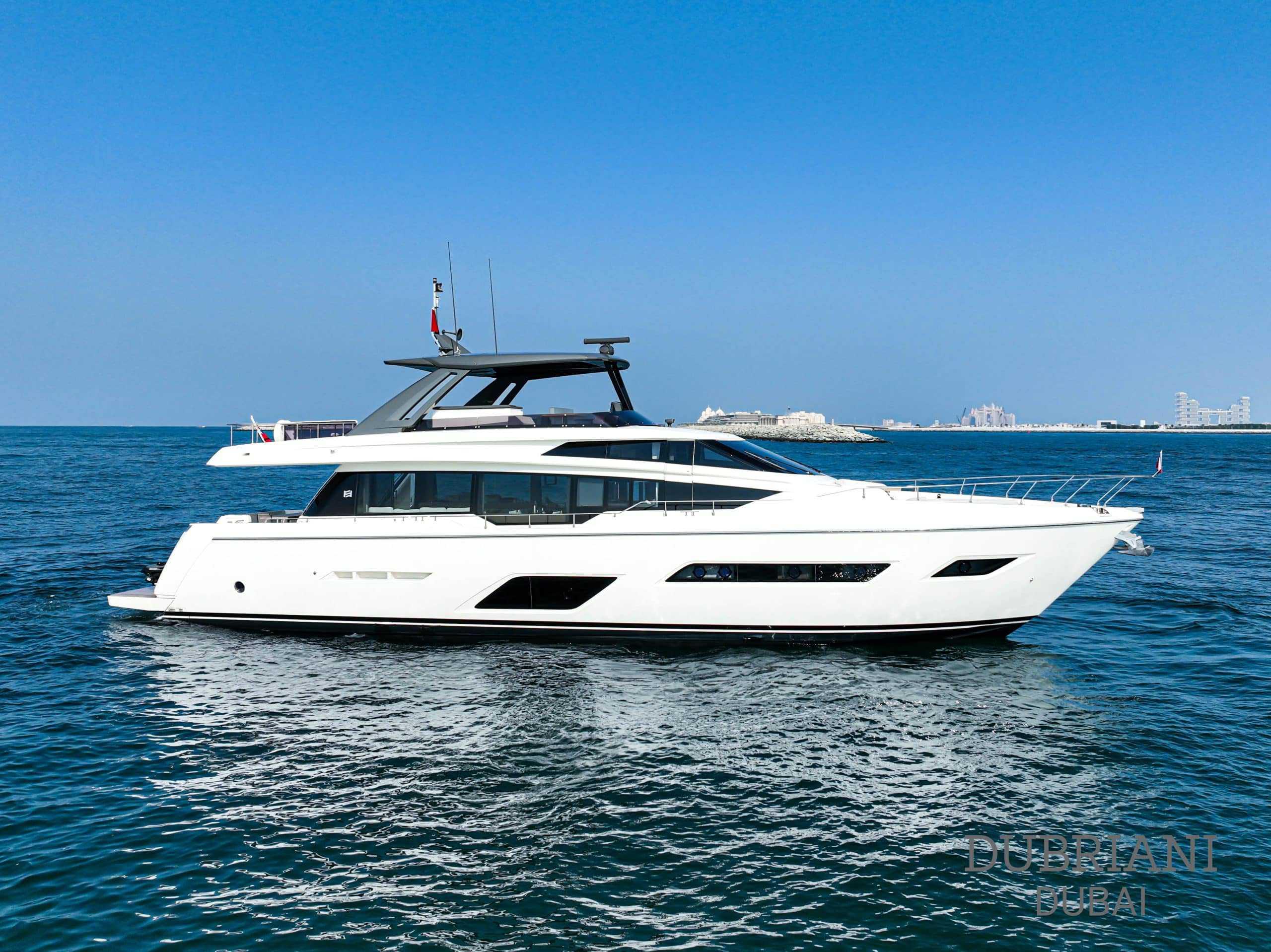 Ferretti Yachts 780