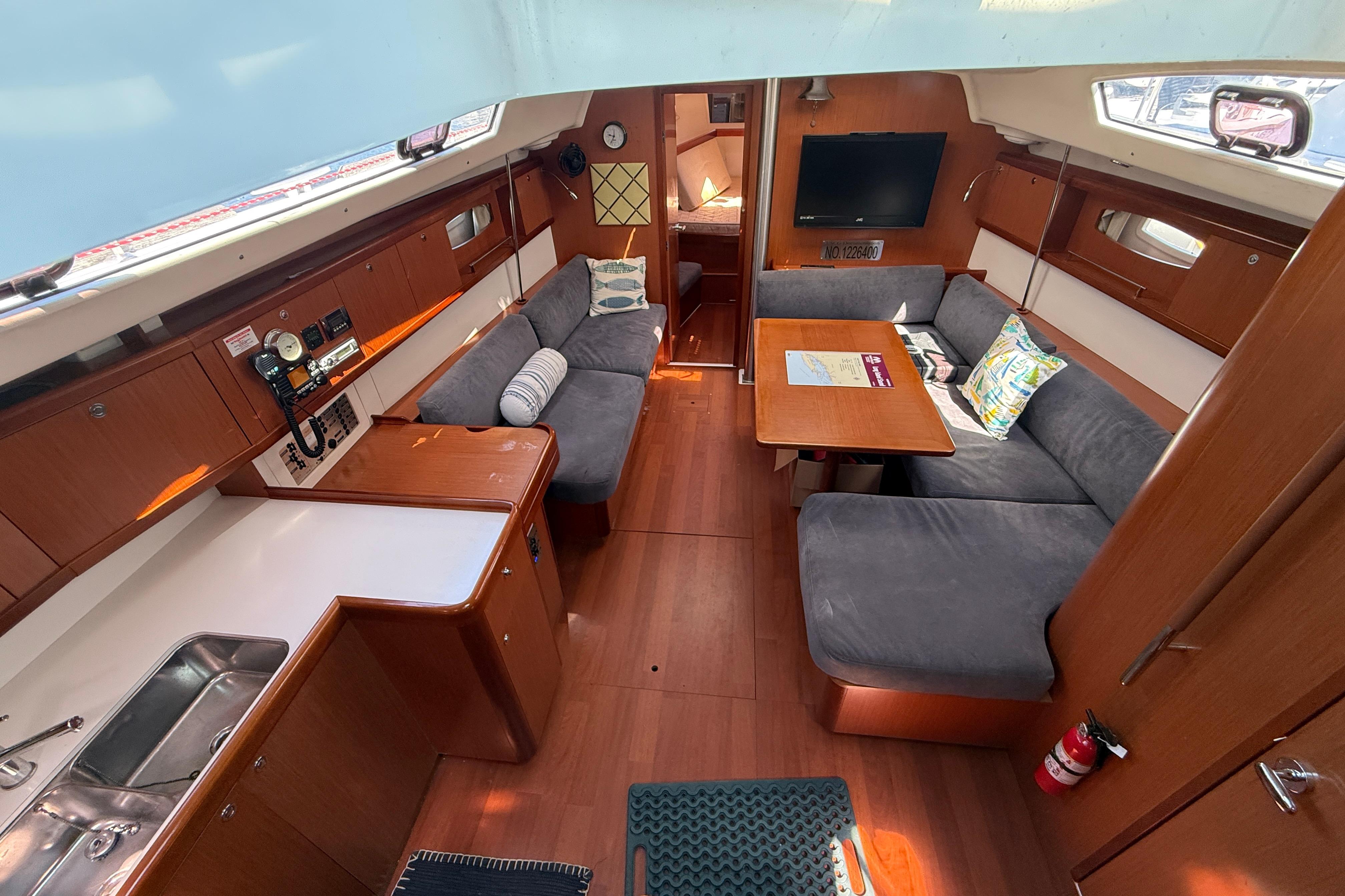 Yacht Photos Pics