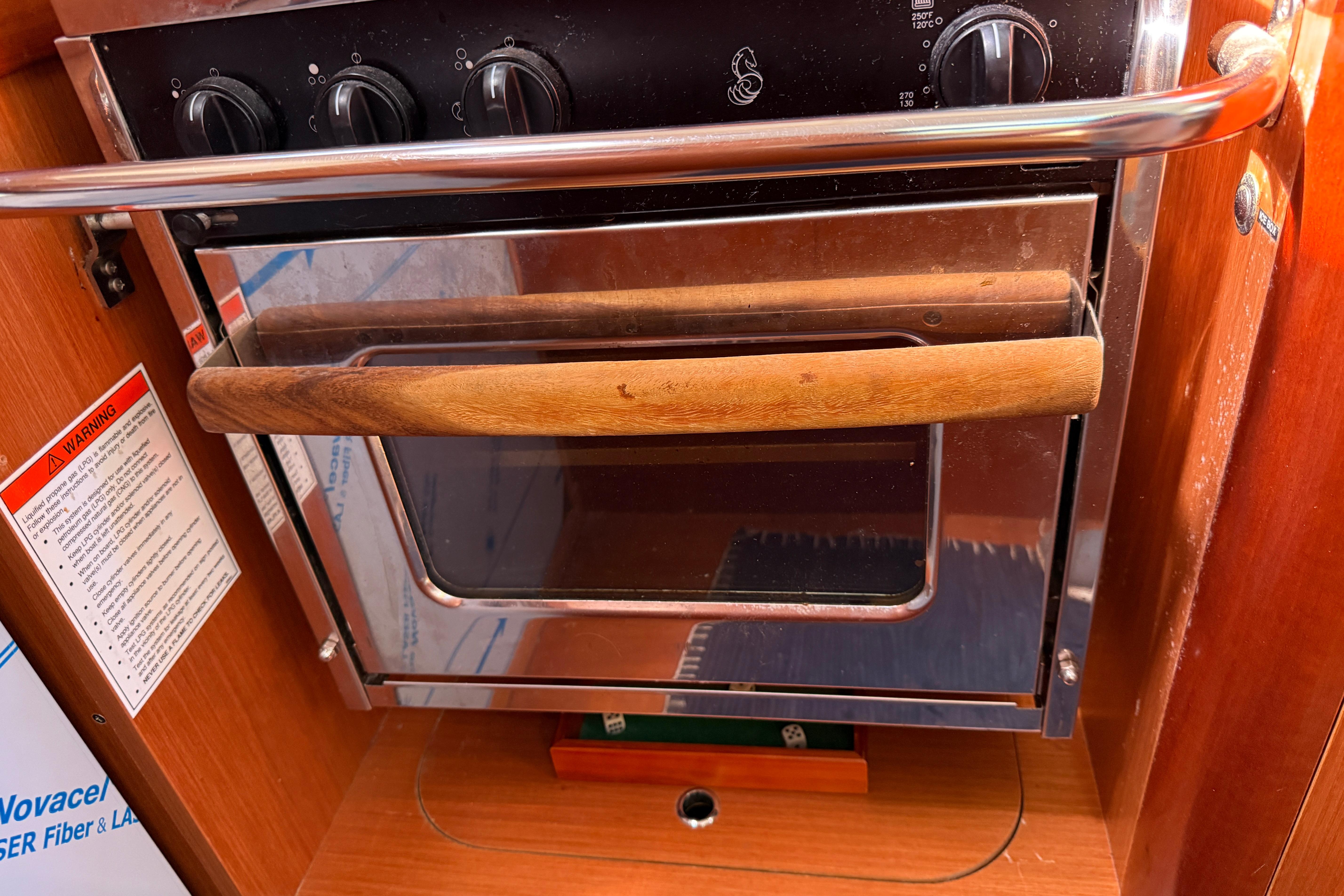 Yacht Photos Pics