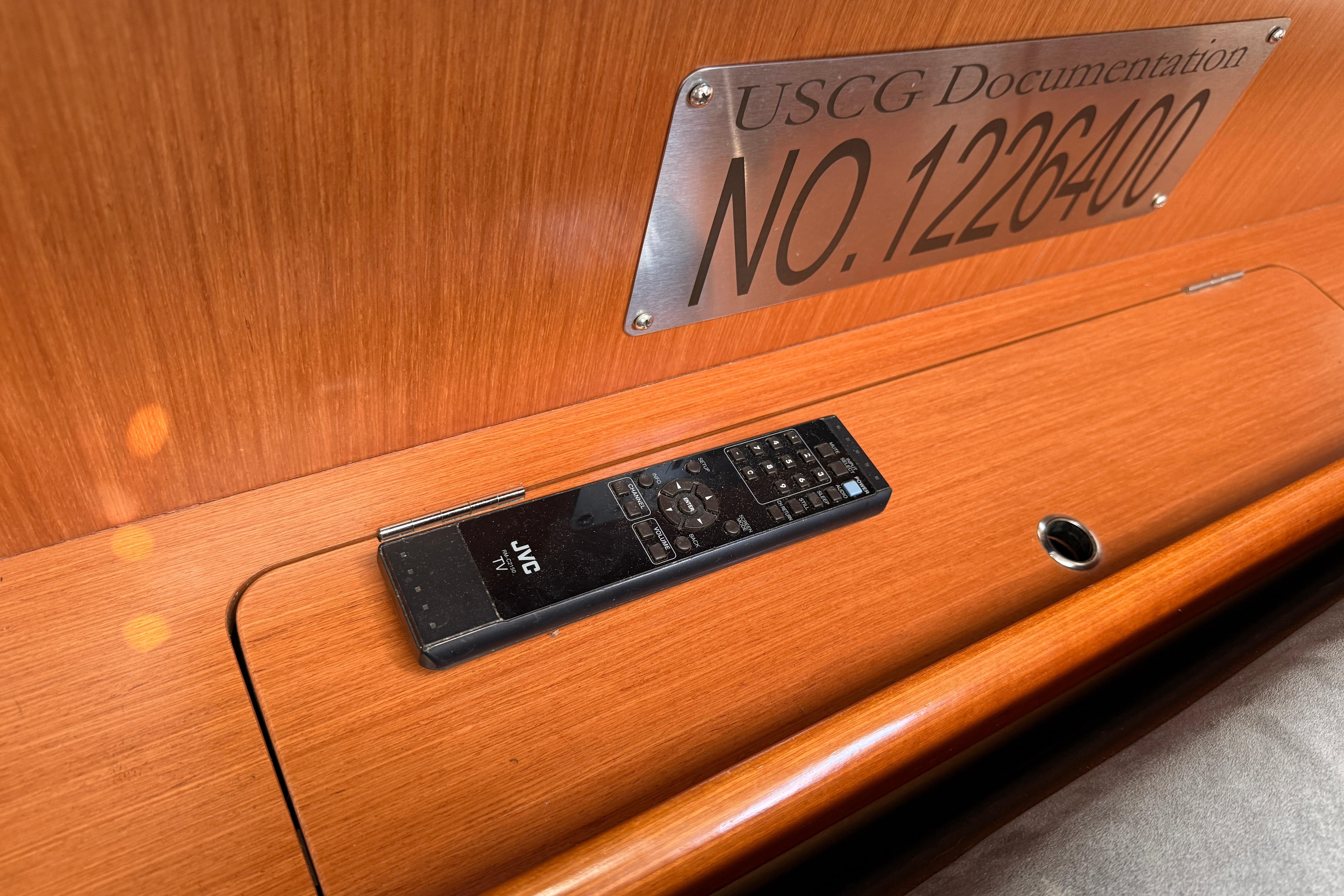 Yacht Photos Pics