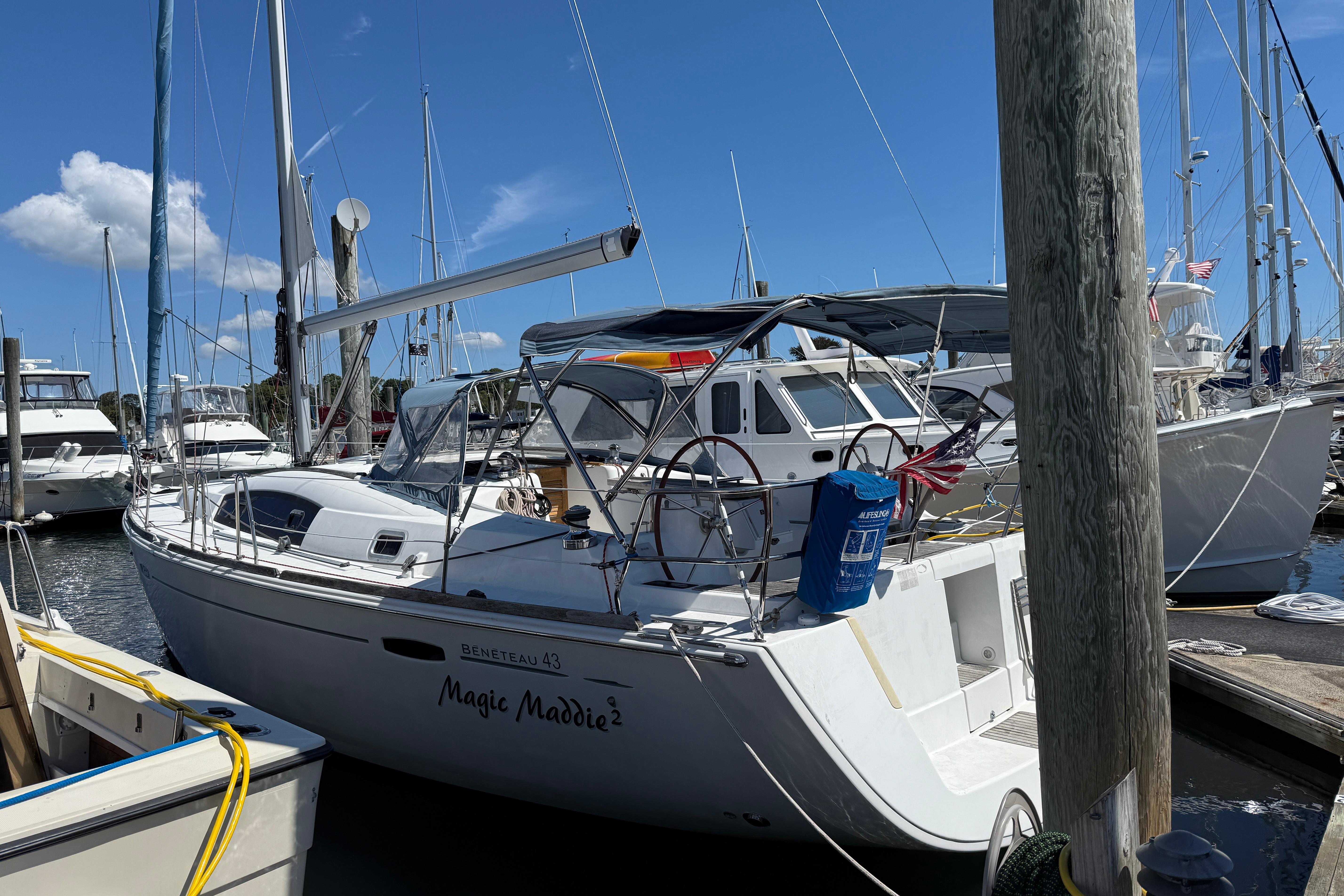 Yacht Photos Pics