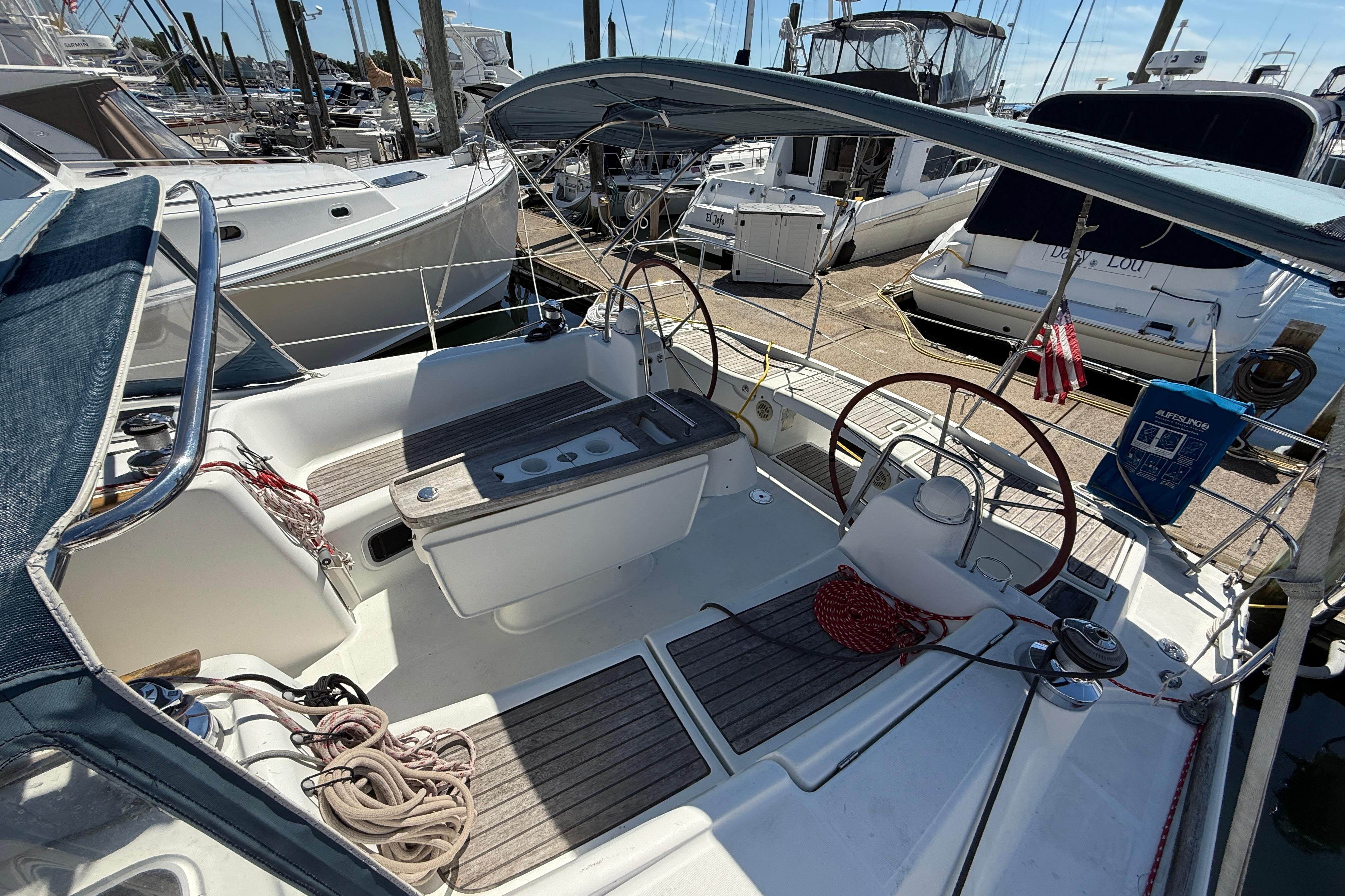 Yacht Photos Pics