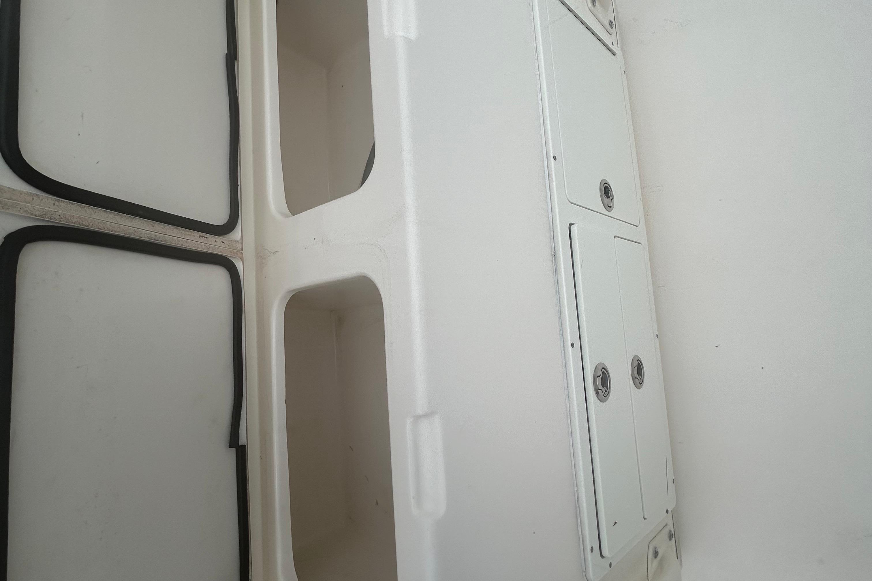 Boat image 27
