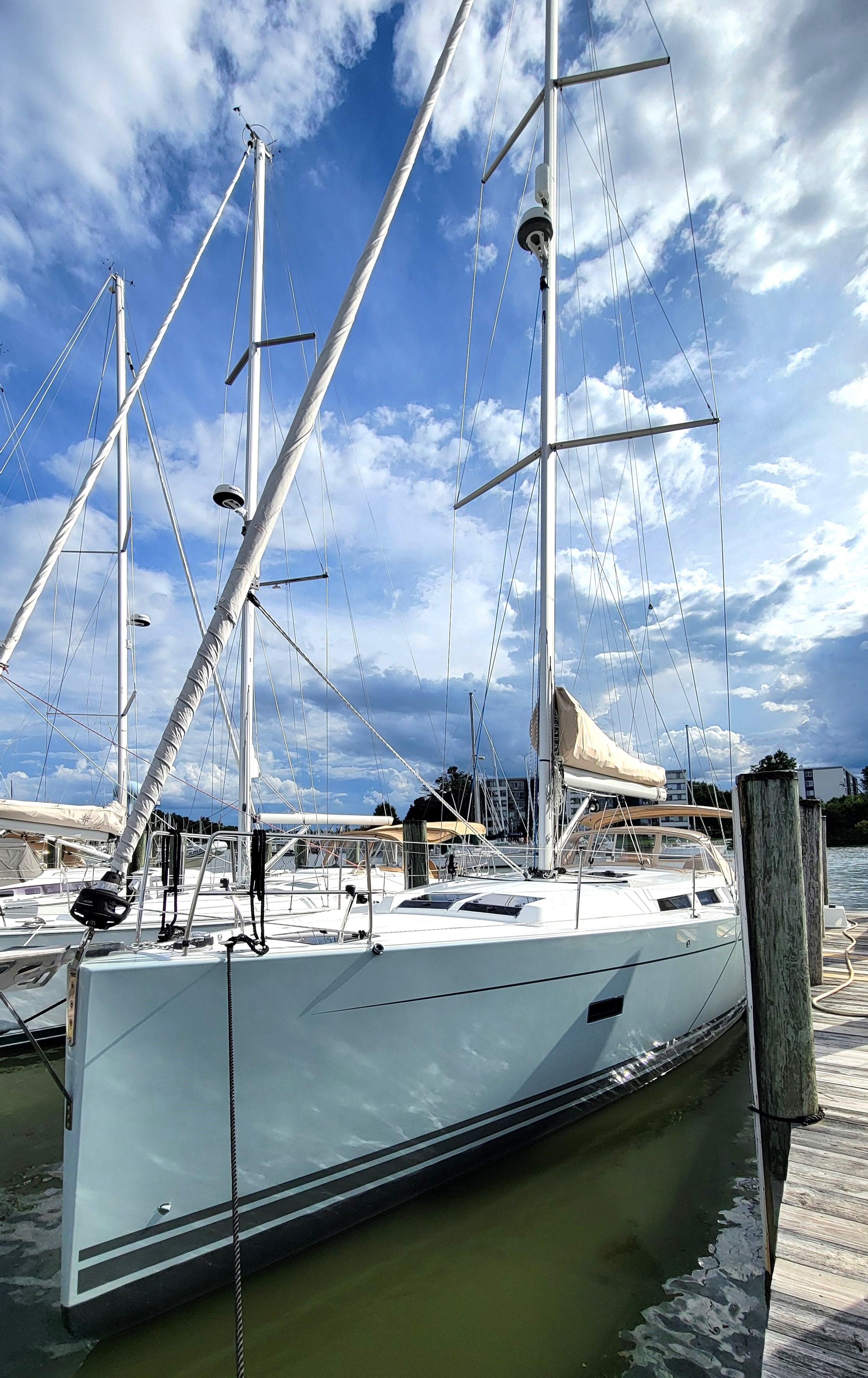 Newport RI Yacht Brokerage